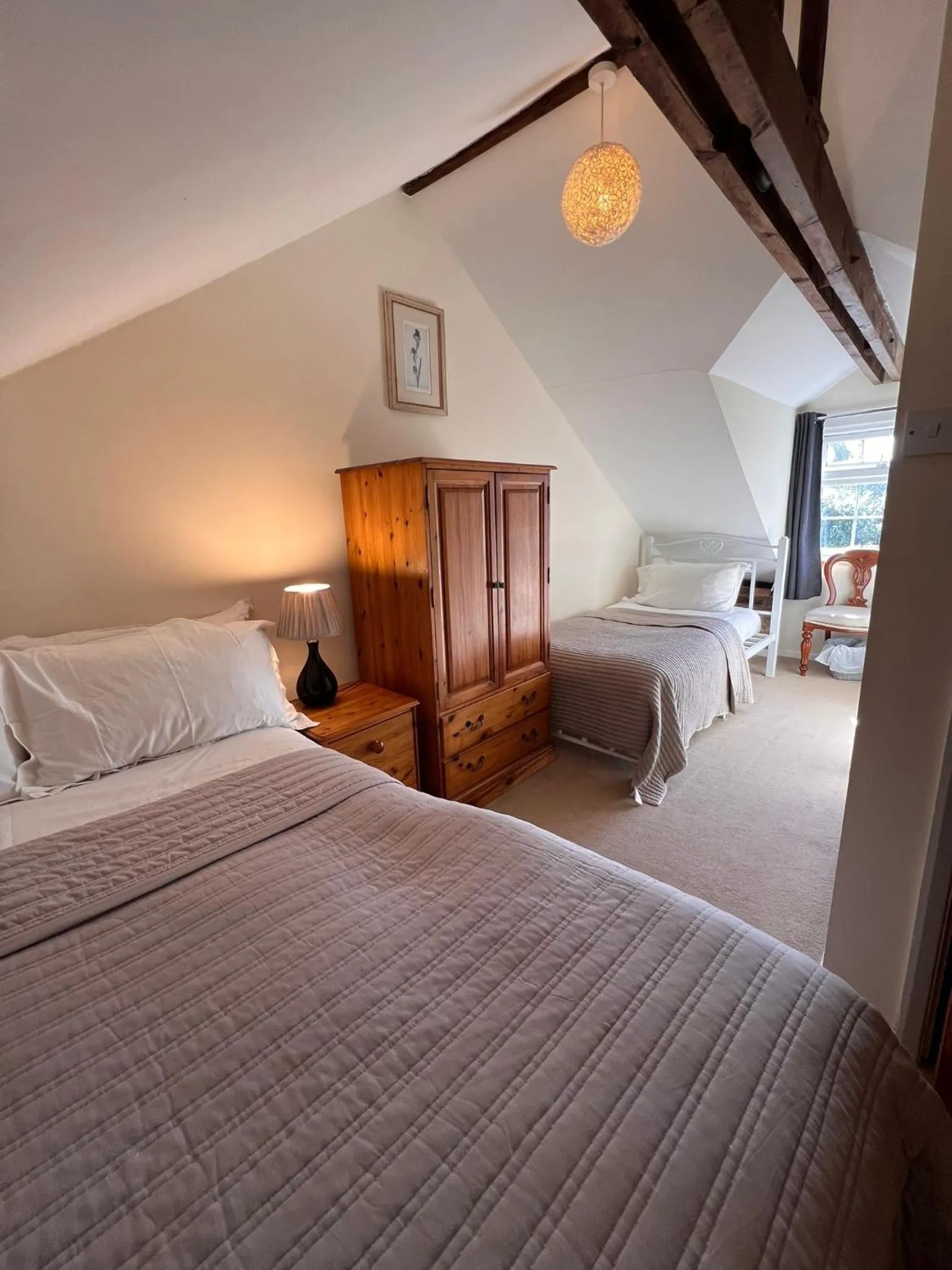 Photo of the whole room, Bed in Hunston Mill Self Catering Dog Stay For Free