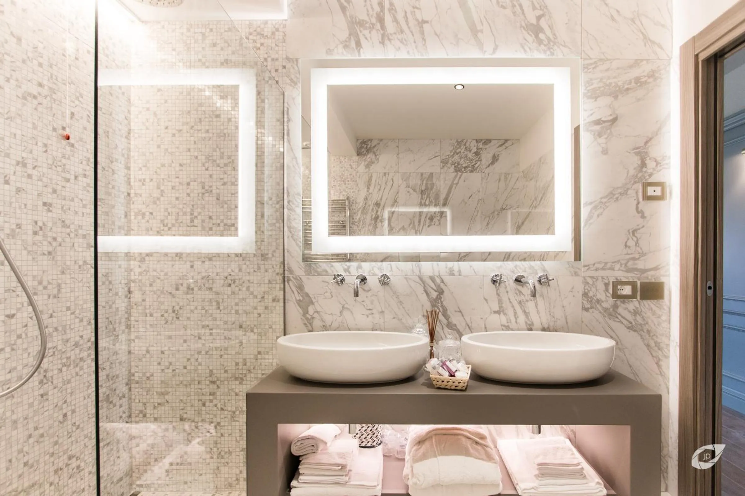 Bathroom in Buonamico Wine Resort