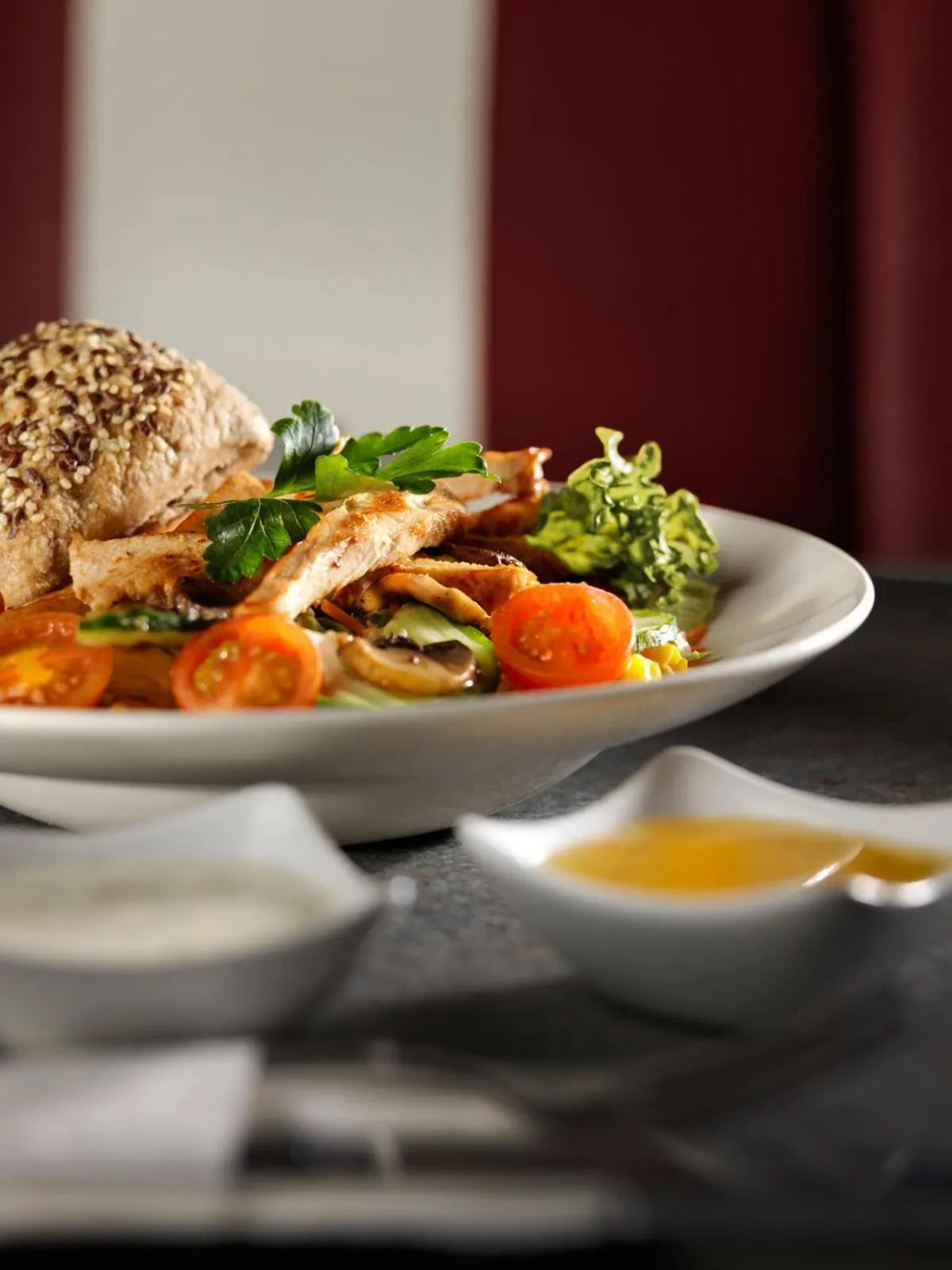 Restaurant/places to eat in Road House Hotel