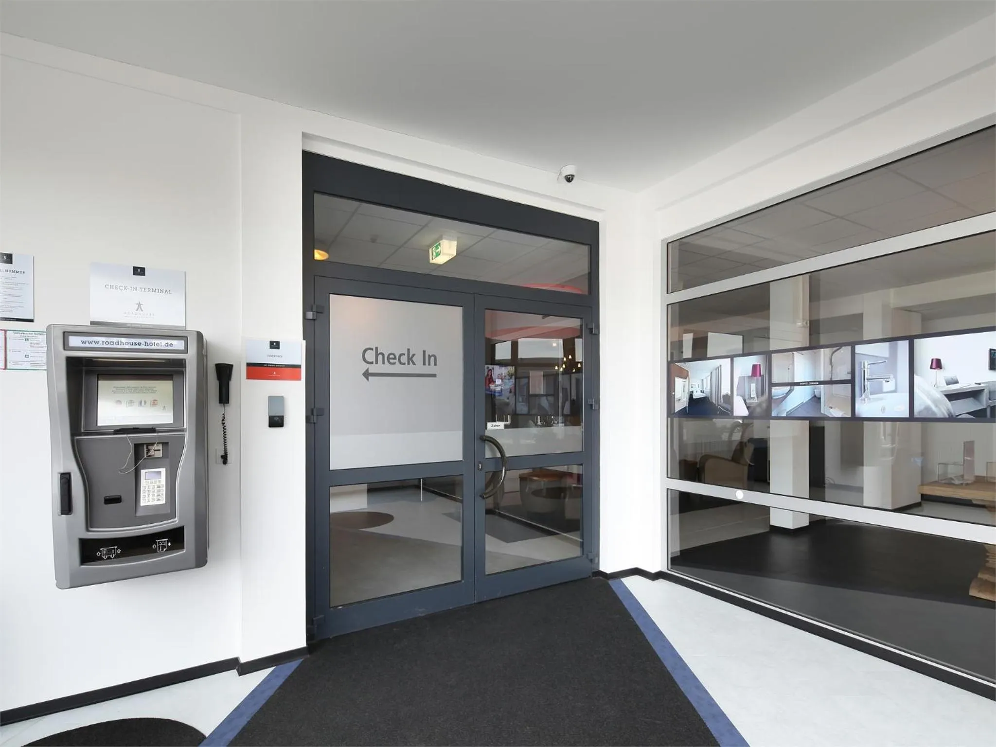 Lobby or reception in Road House Hotel