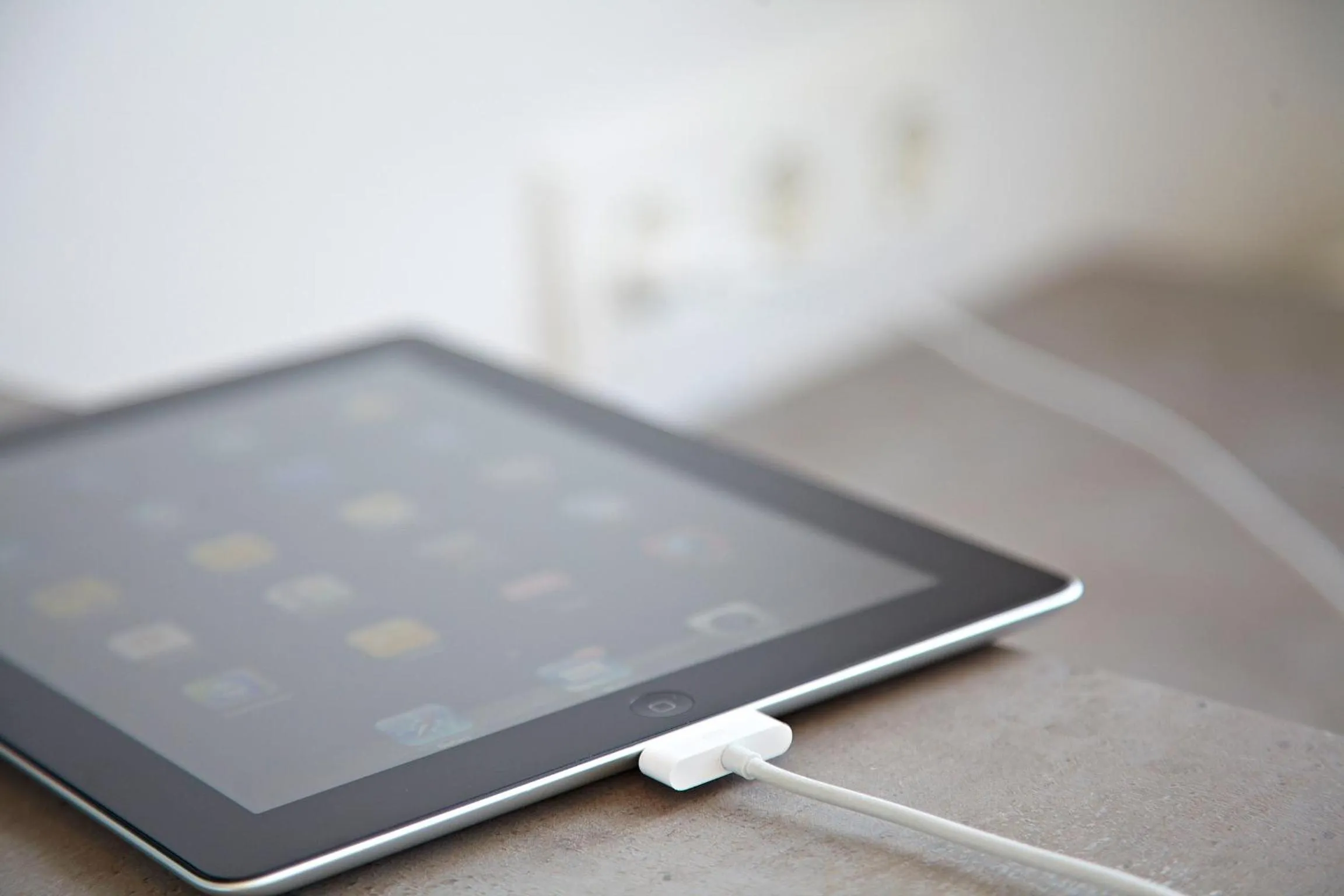 TV and multimedia in Road House Hotel