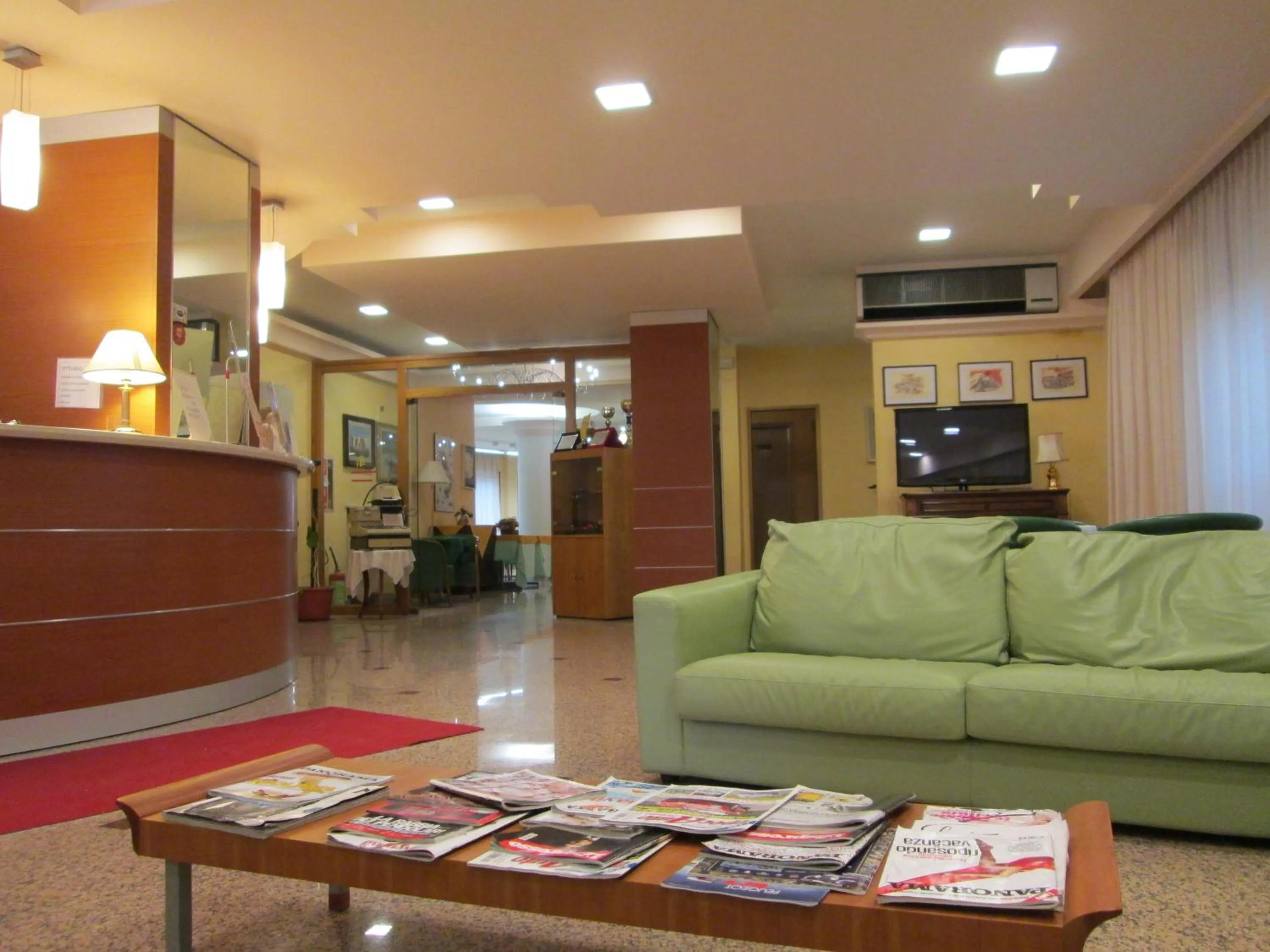 Lobby or reception in Hotel Due Pini
