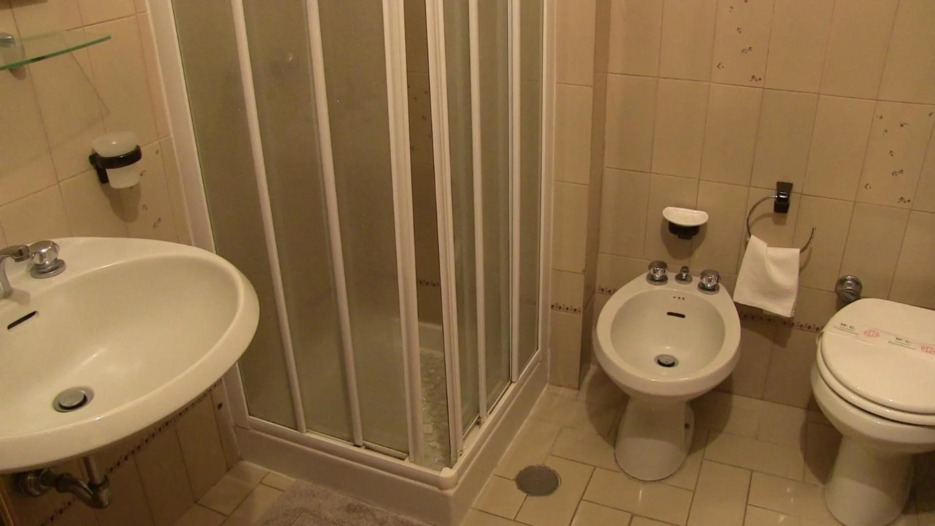 Bathroom in Hotel Due Pini