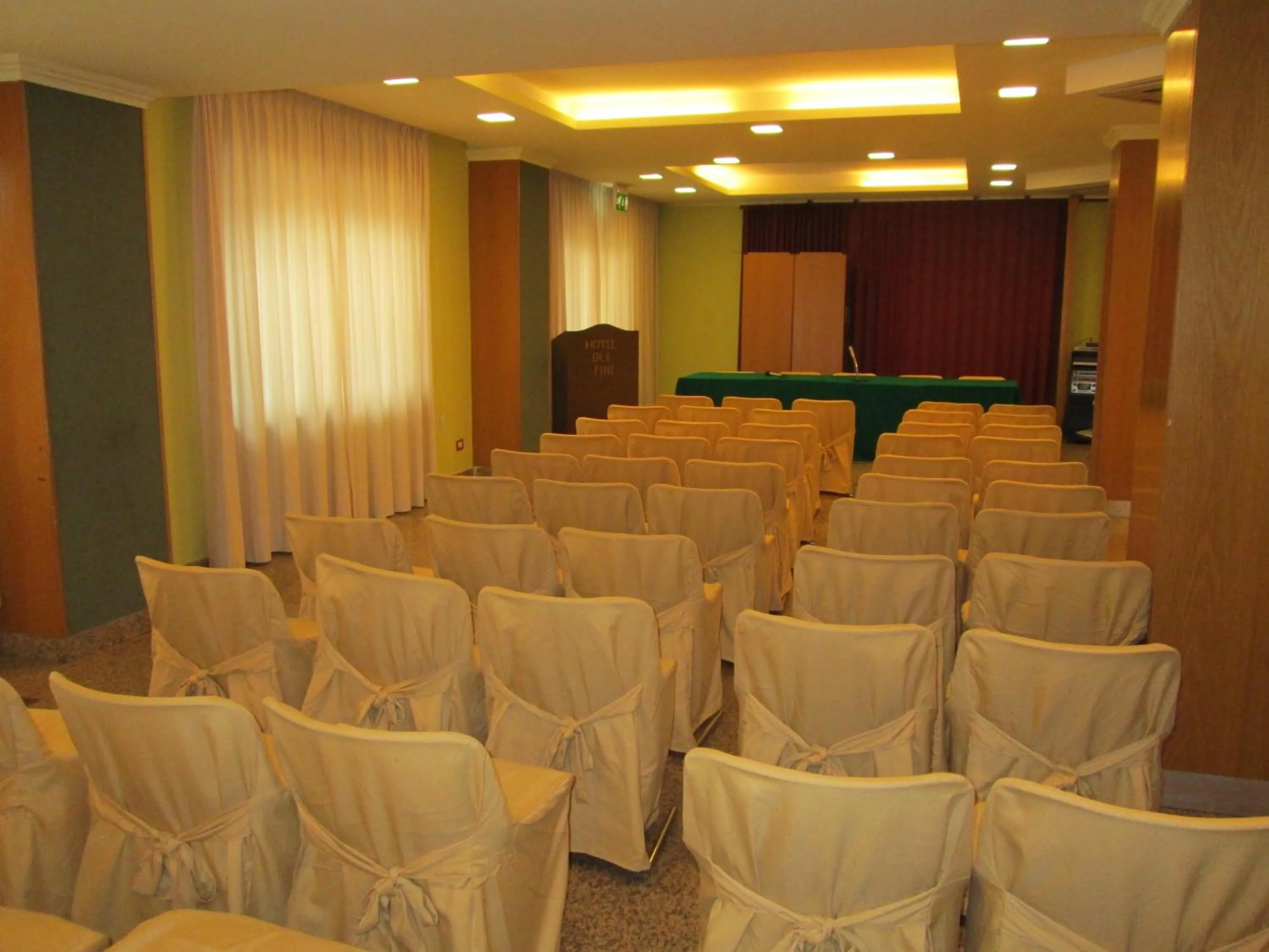 Meeting/conference room in Hotel Due Pini