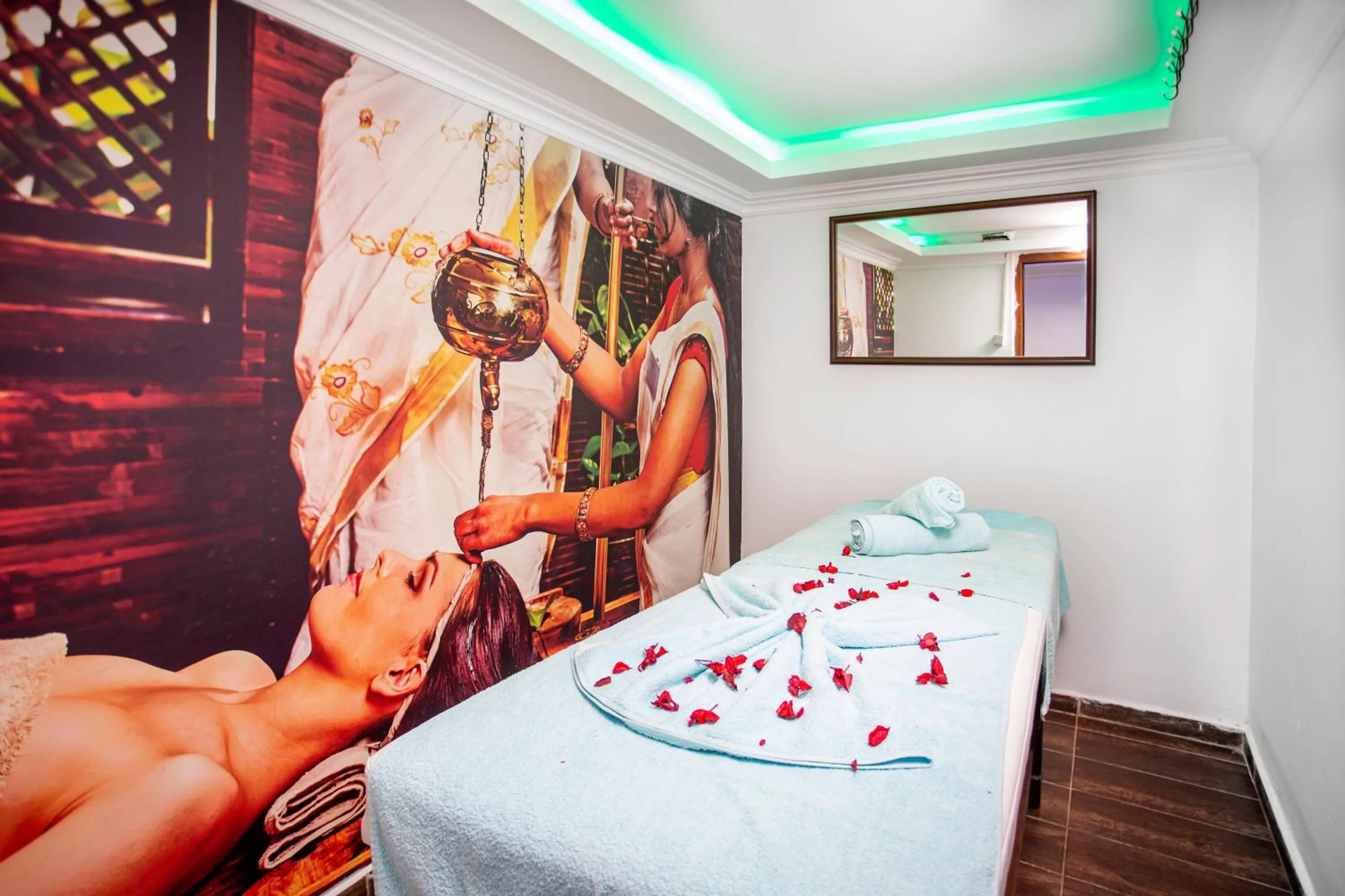 Spa and wellness centre/facilities, Bed in Irem Garden Hotel & Apartments