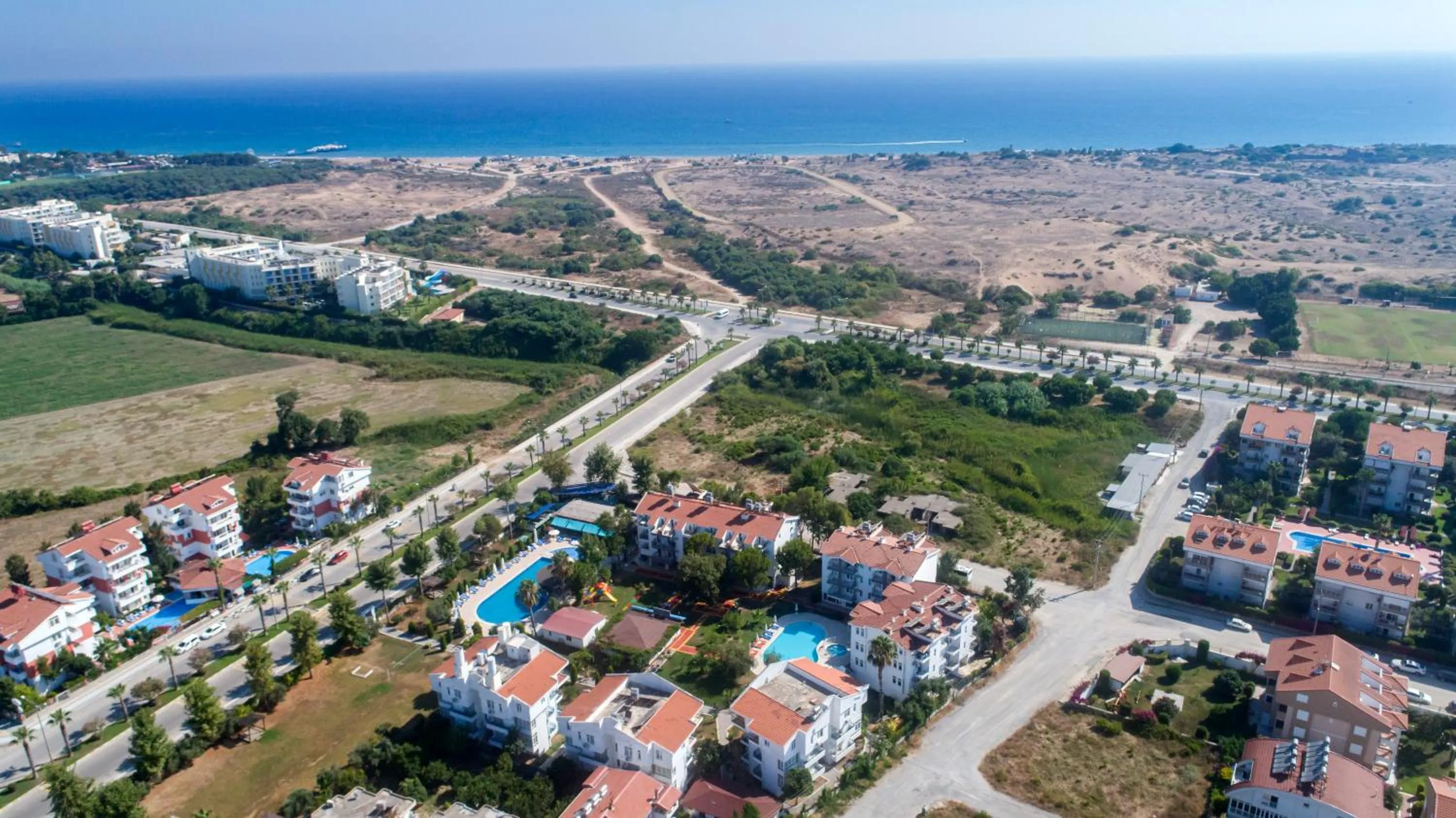 Property building in Irem Garden Hotel & Apartments