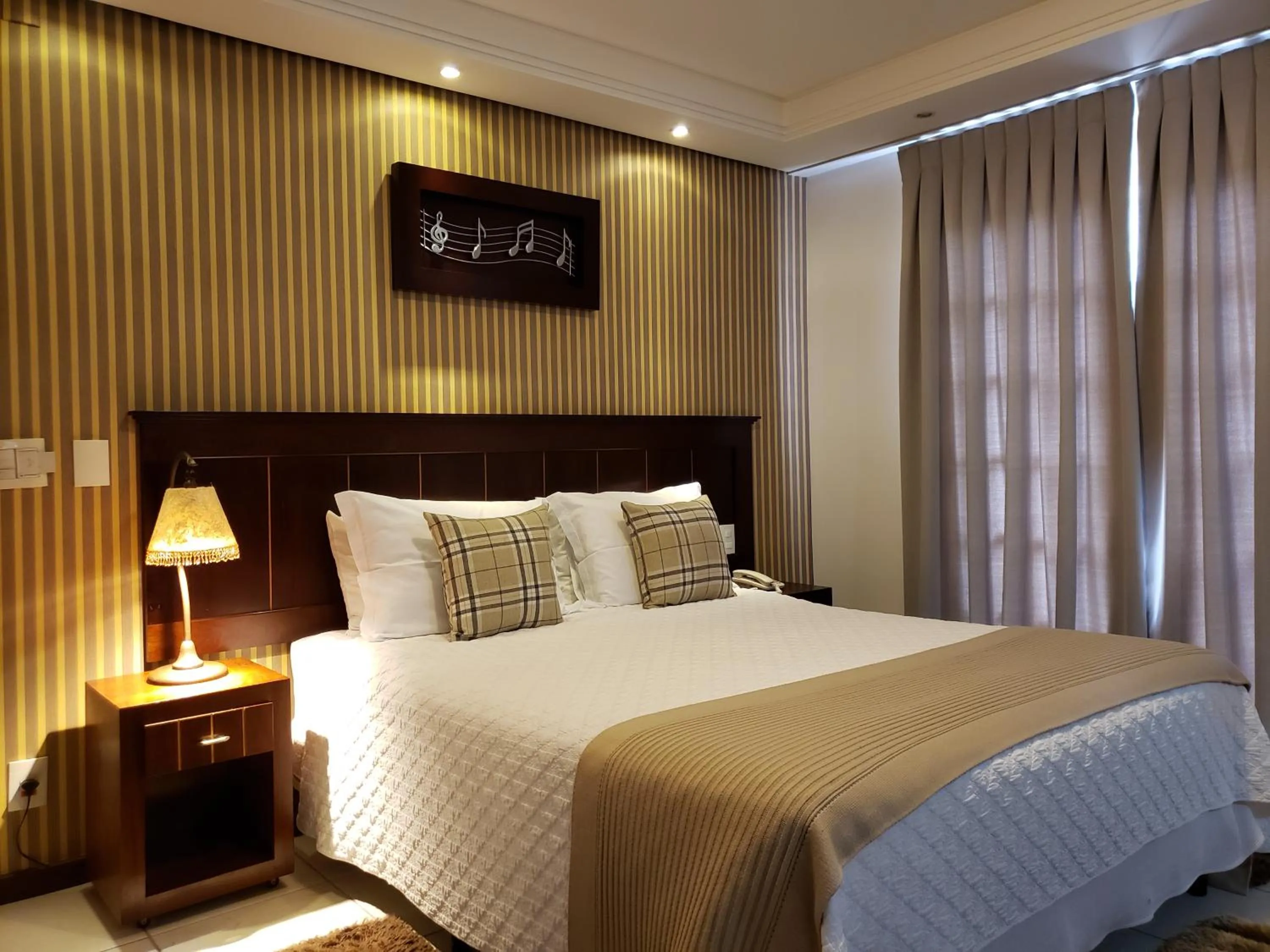 Bedroom, Bed in Pousada Cheverny - Fácil acesso ao centrinho e Baden Bar