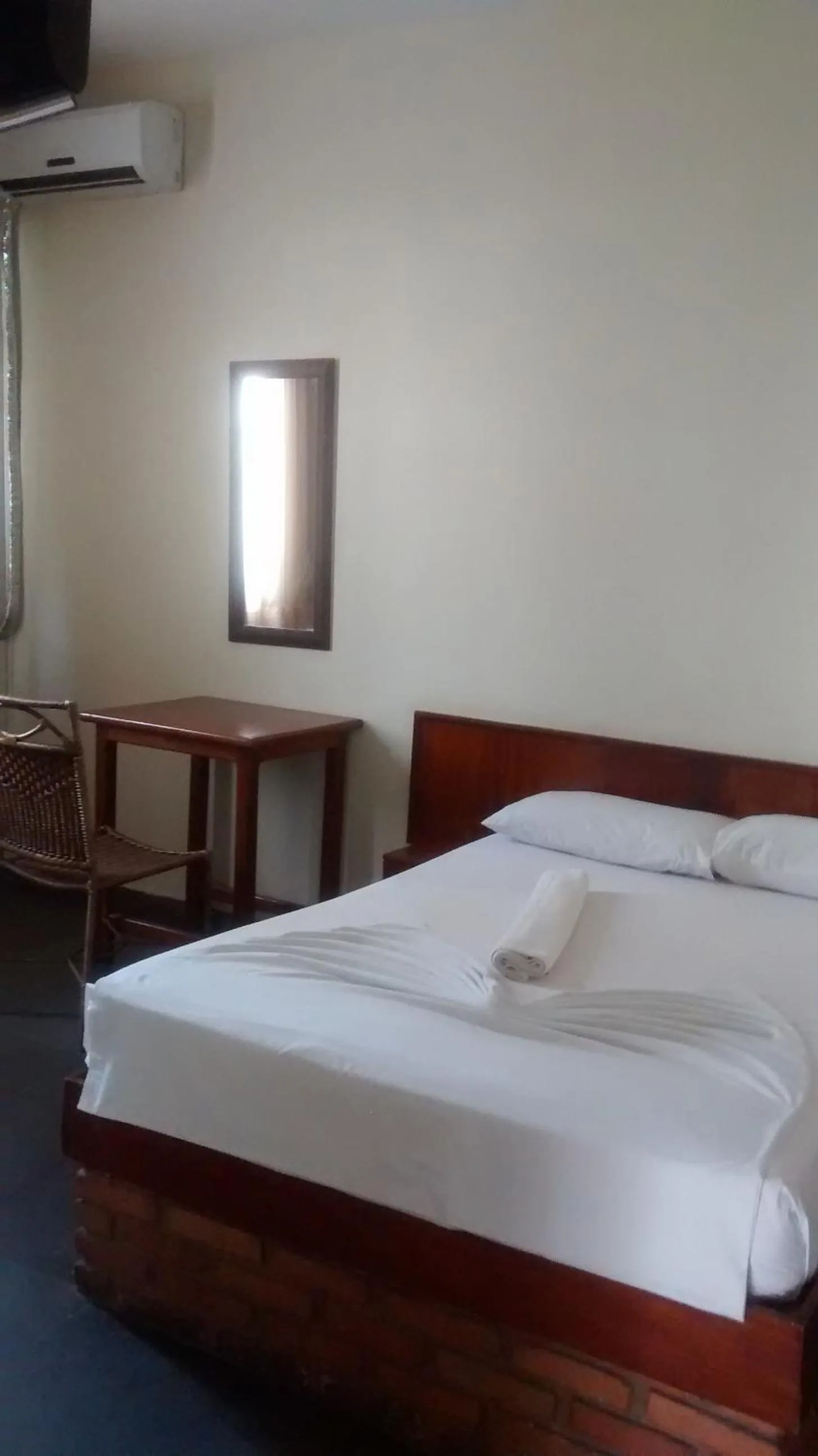 Photo of the whole room, Bed in Hotel Alvorada