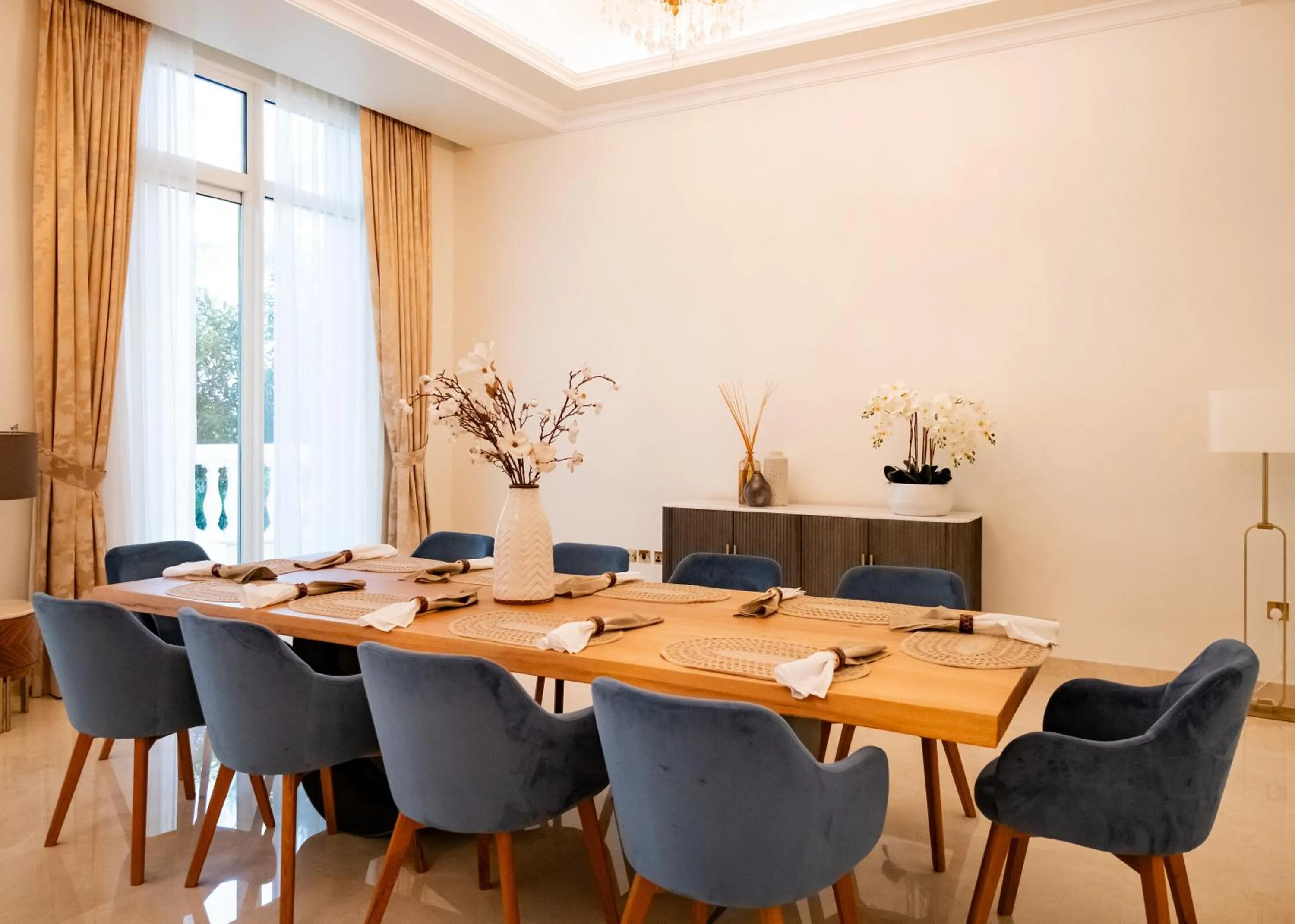 Living room in Kempinski Hotel Palm Jumeirah