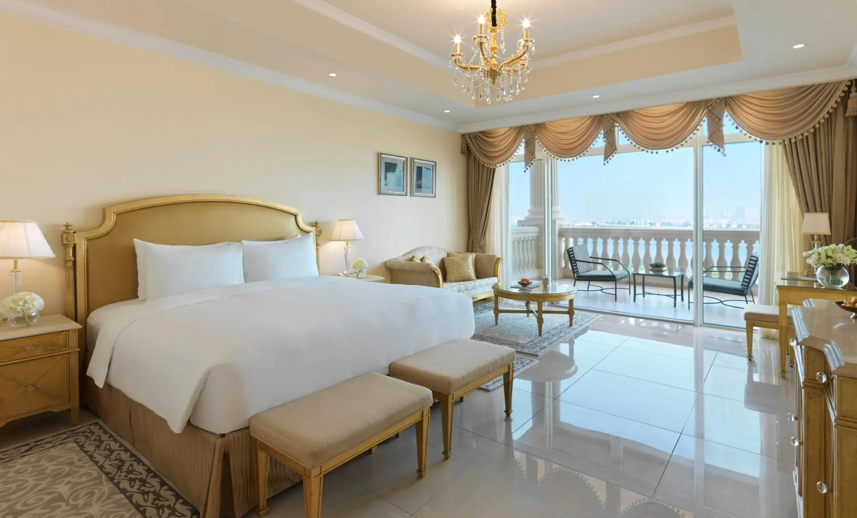 Deluxe 3 Bedroom Family Apartment in Kempinski Hotel & Residences Palm Jumeirah Deluxe 3 Bedroom Family Apartment in Kempinski Hotel & Residences Palm Jumeirah