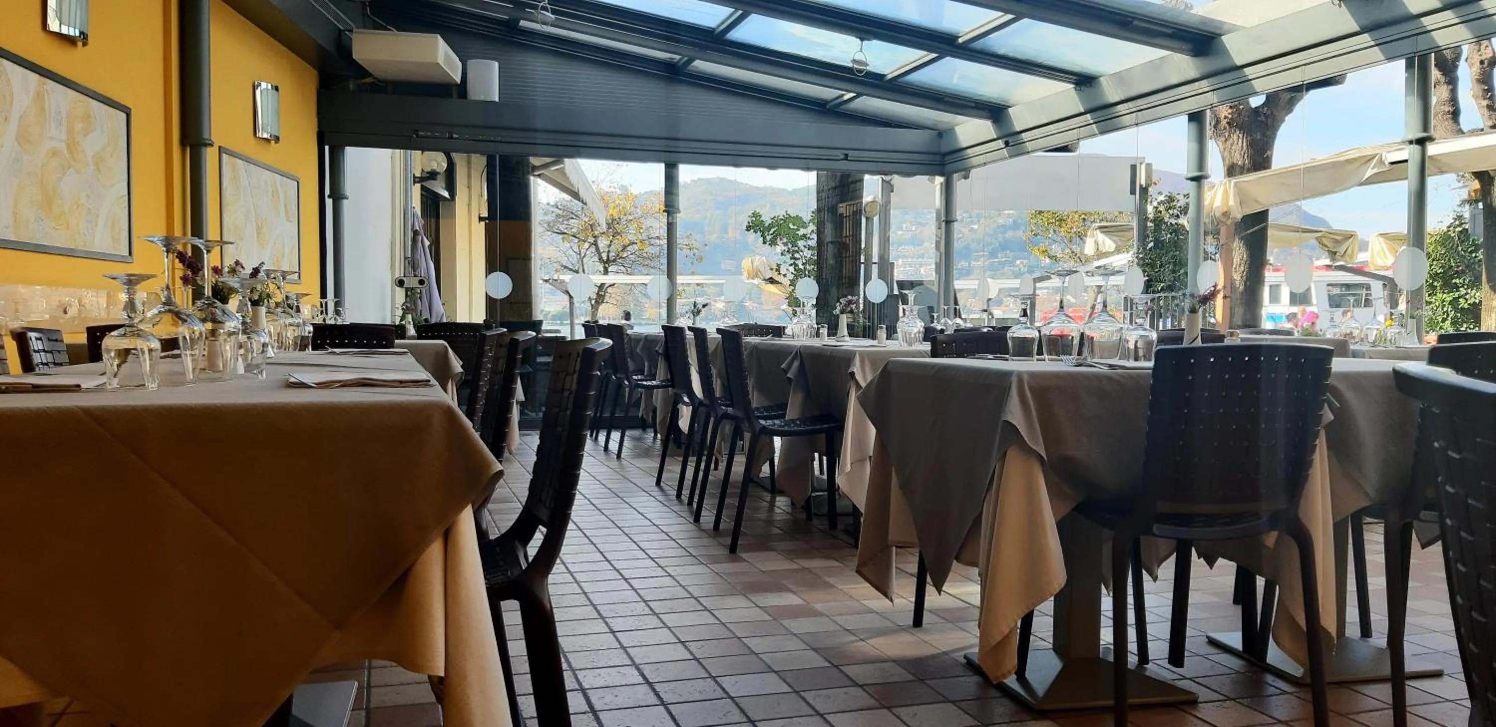 Restaurant/places to eat in Hotel Marco's