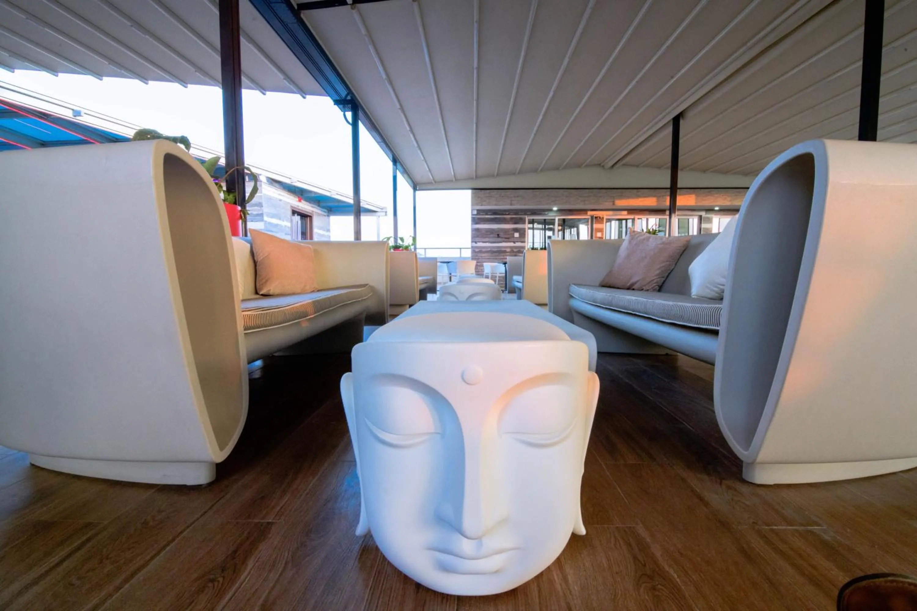 Lounge or bar in The Wells Carlton