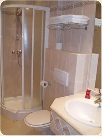 Bathroom in L'Isula Rossa