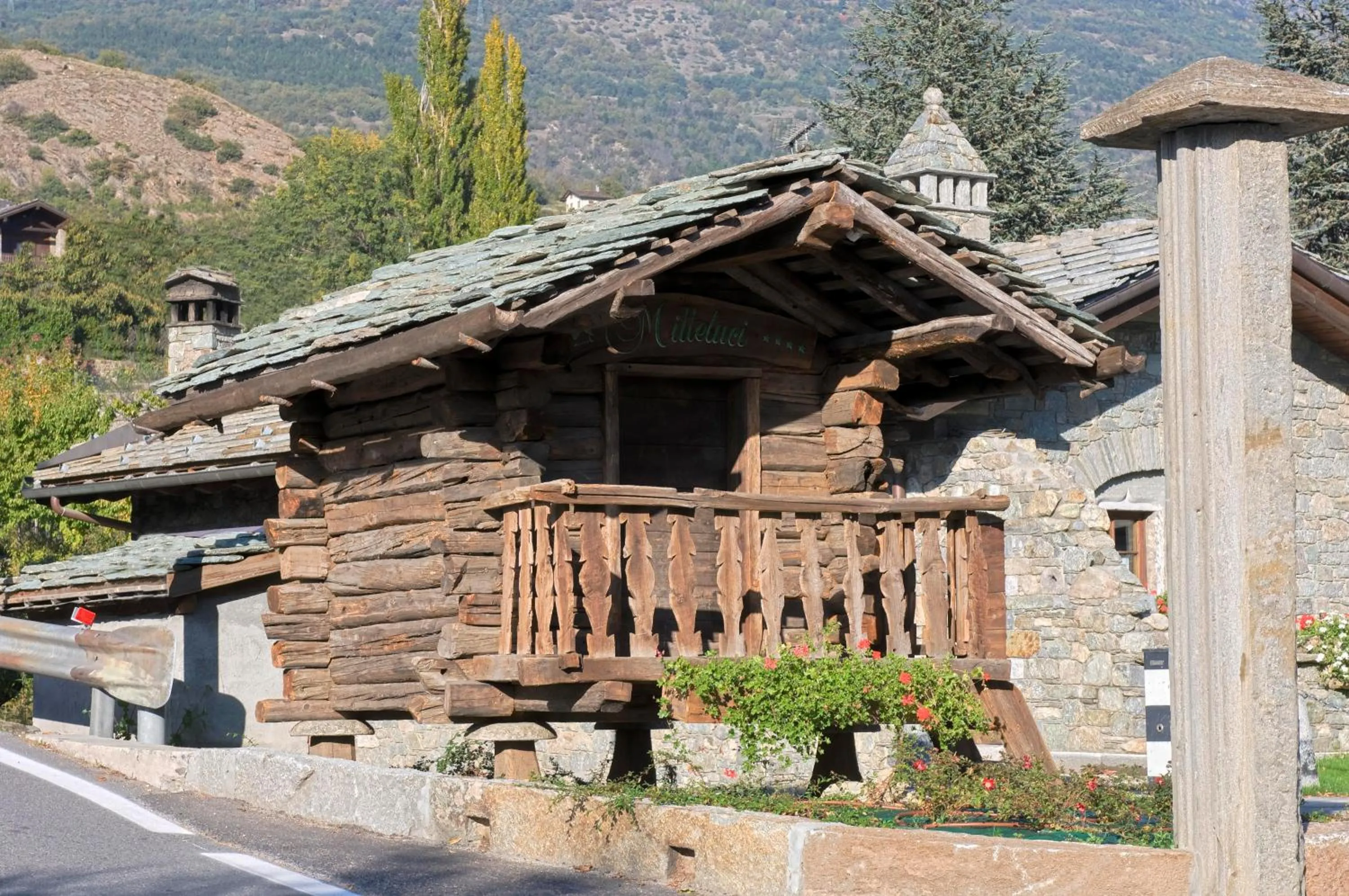 Facade/entrance in Hotel Milleluci