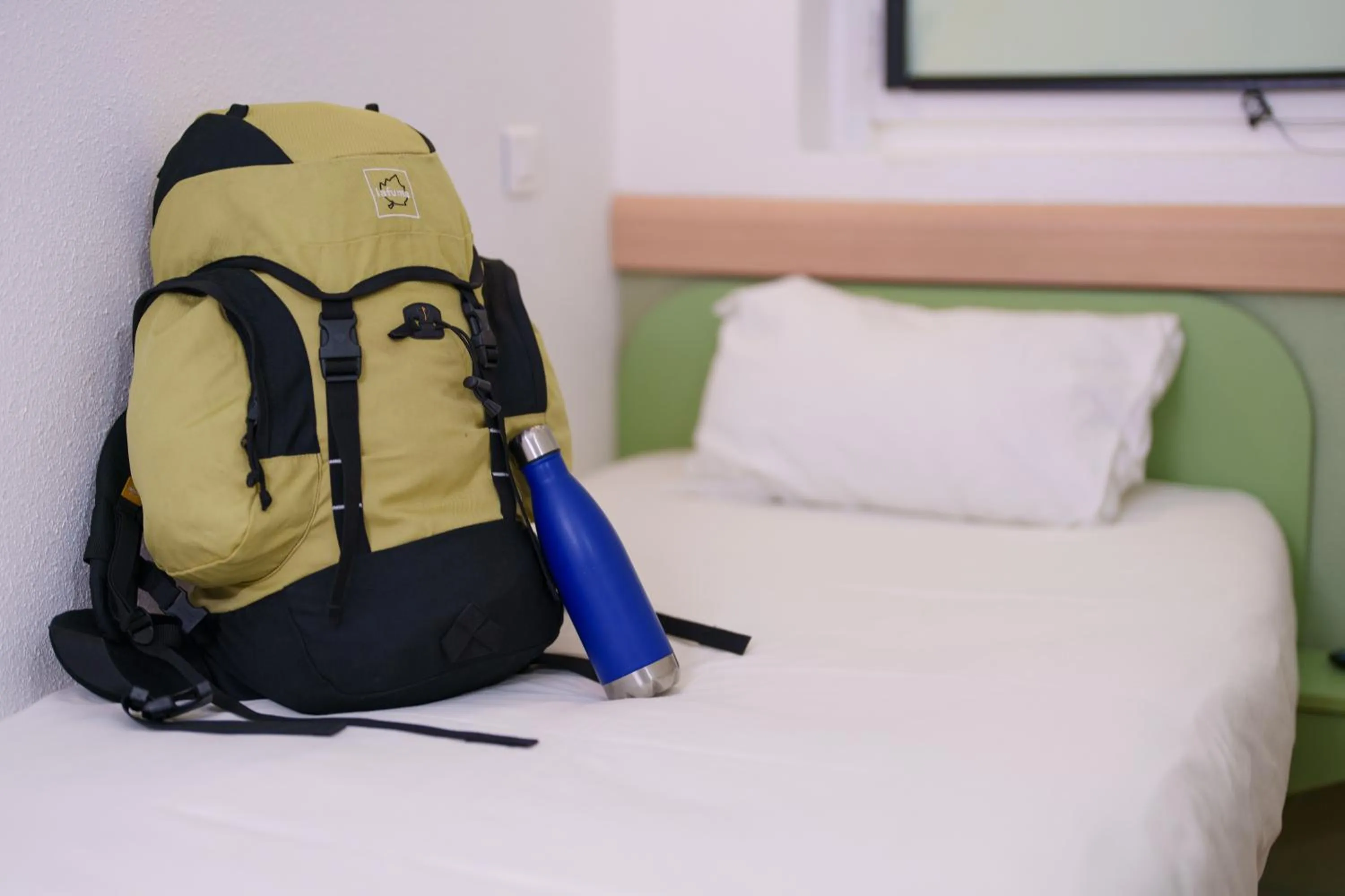 Photo of the whole room, Bed in ibis budget Saint-Quentin Centre Gare