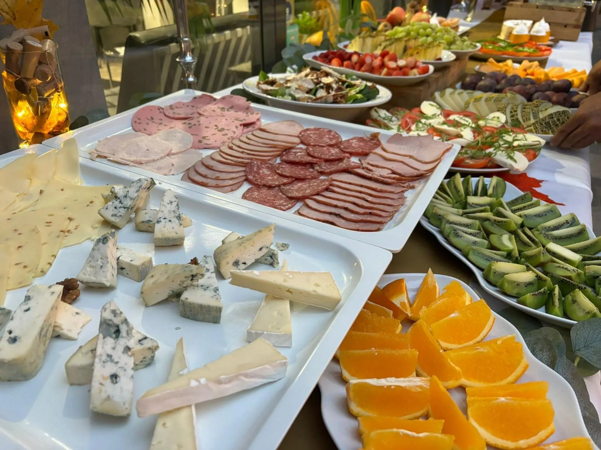 Restaurant/places to eat in Apartamenty Rondo