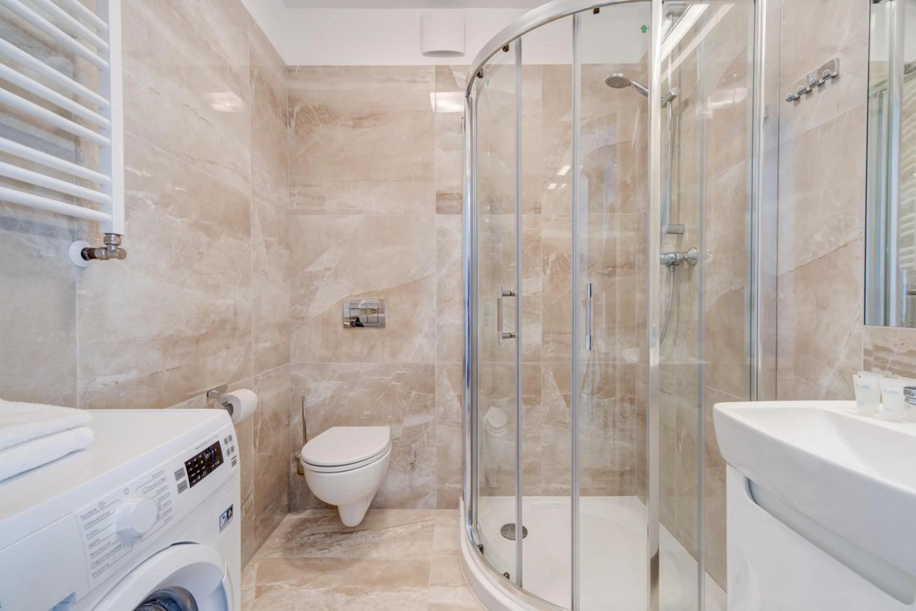 Shower in Apartamenty Rondo