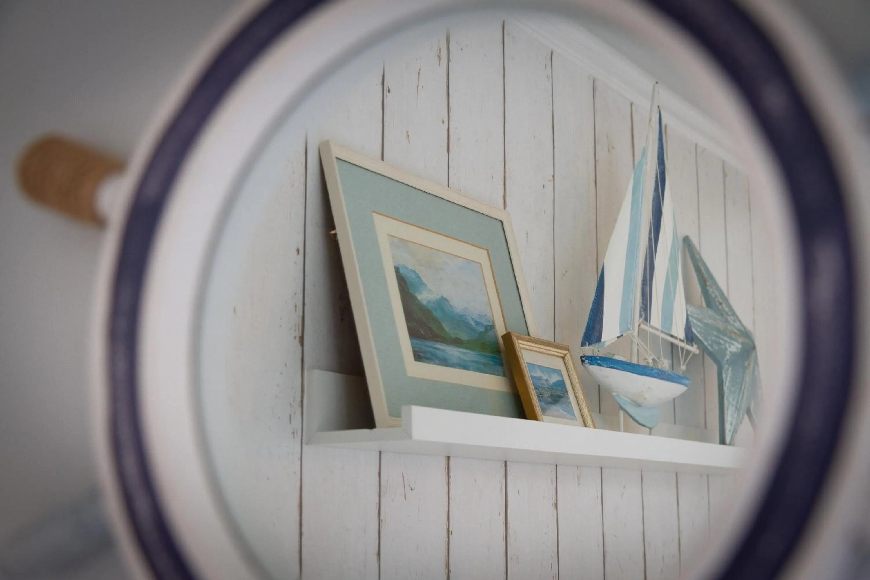 Bedroom in Puddle Duck Lodge – Adults Only