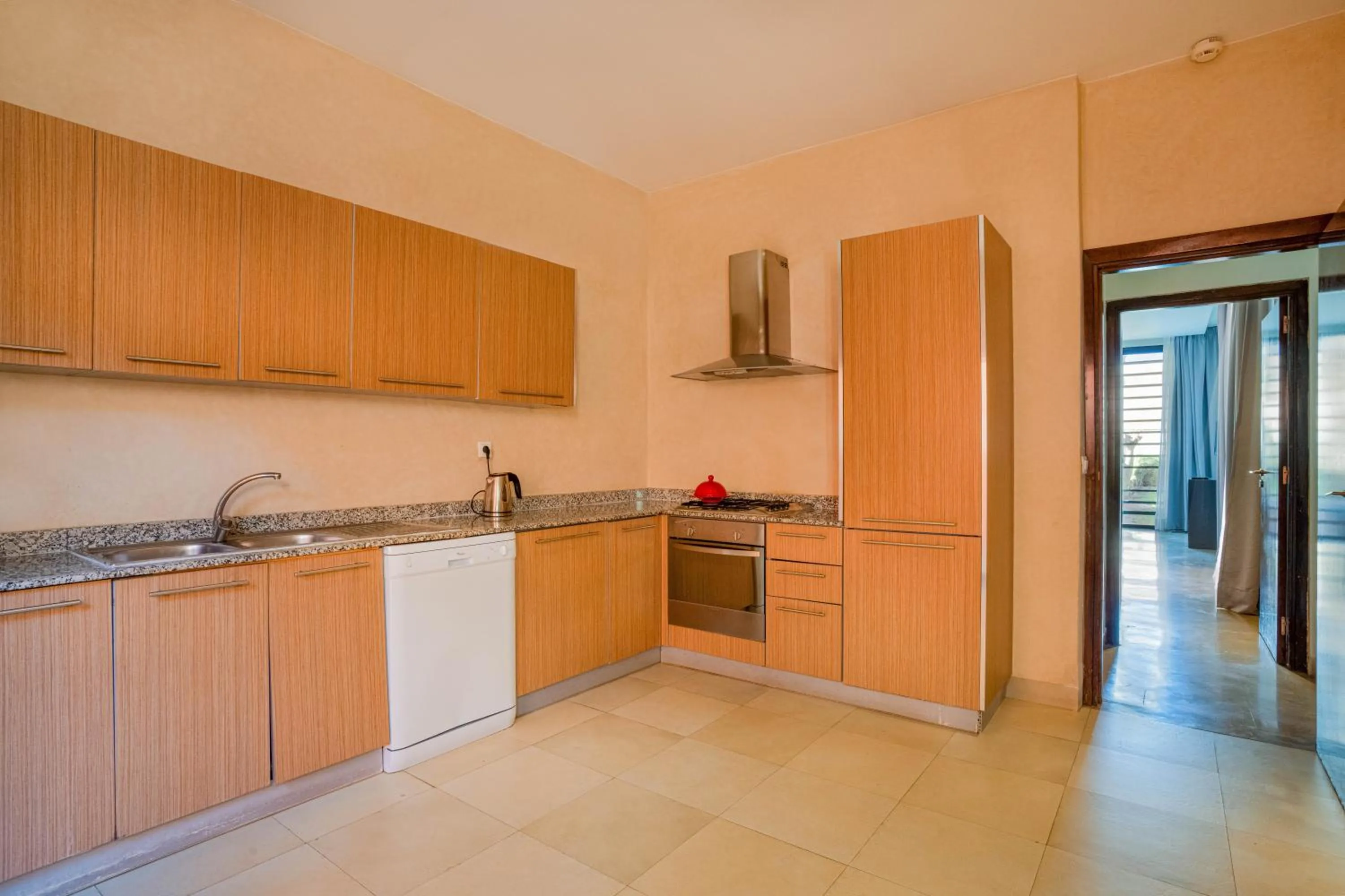 kitchen in Al Maaden Villa Hotel & Spa