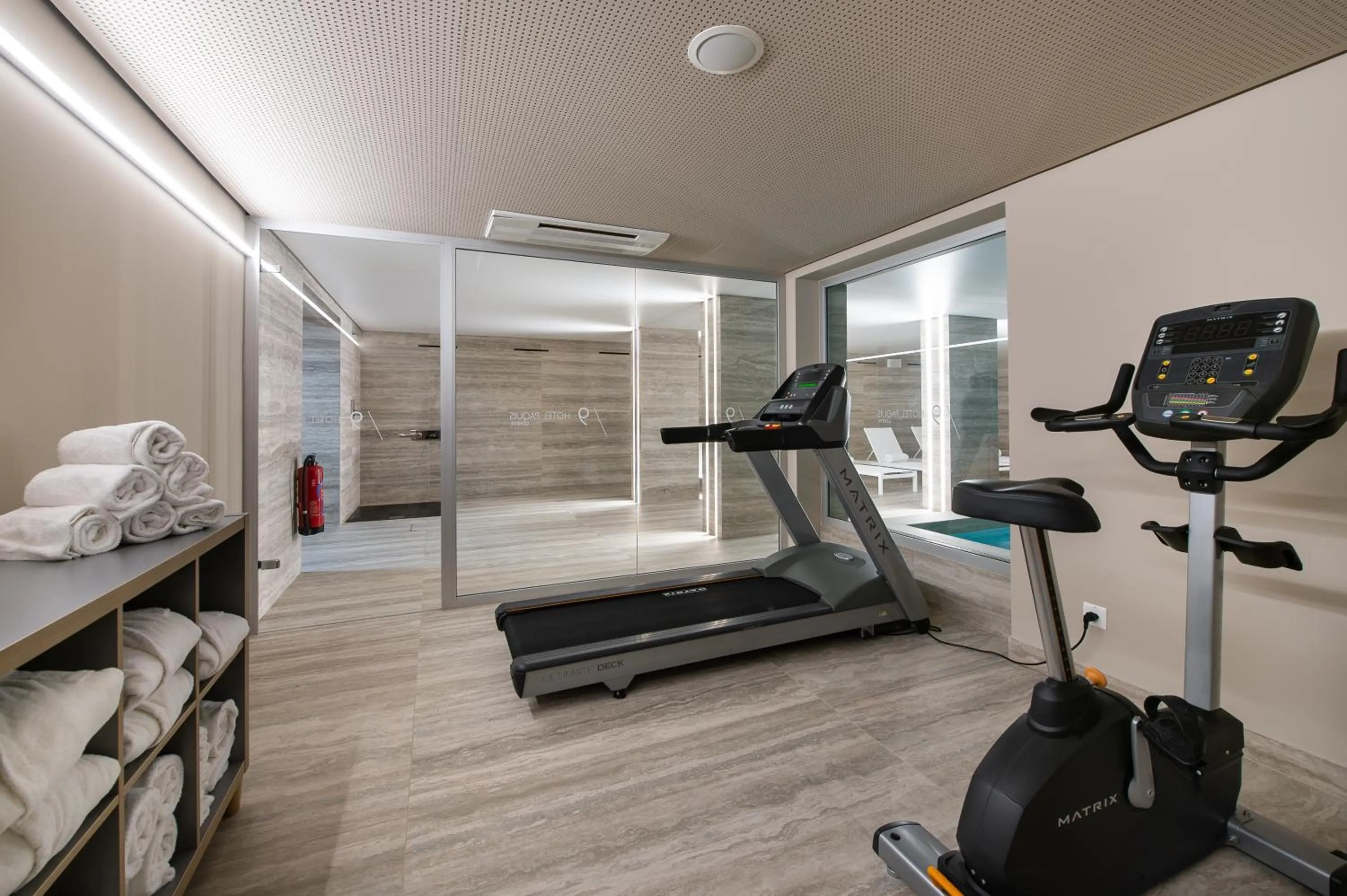 Fitness centre/facilities in 9Hotel Paquis