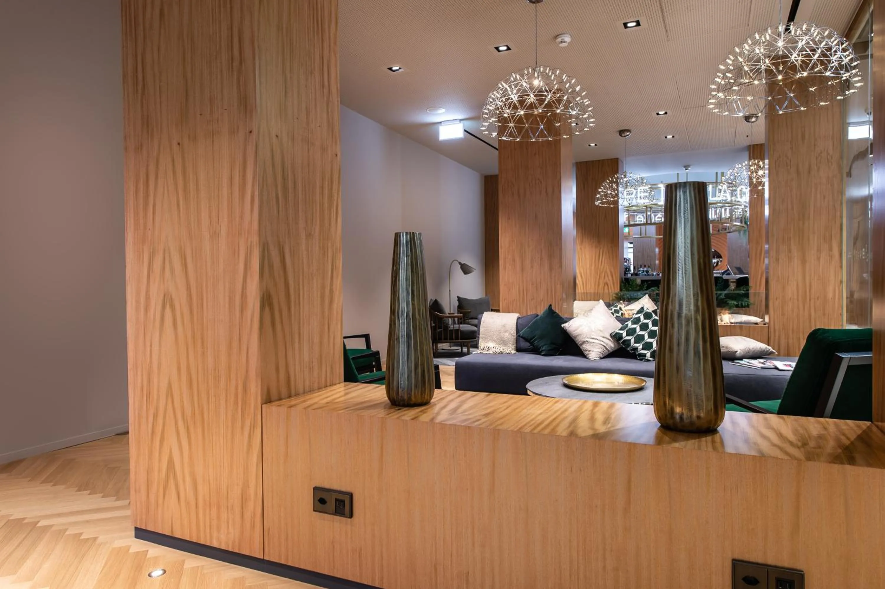 Living room, Bed in 9Hotel Paquis