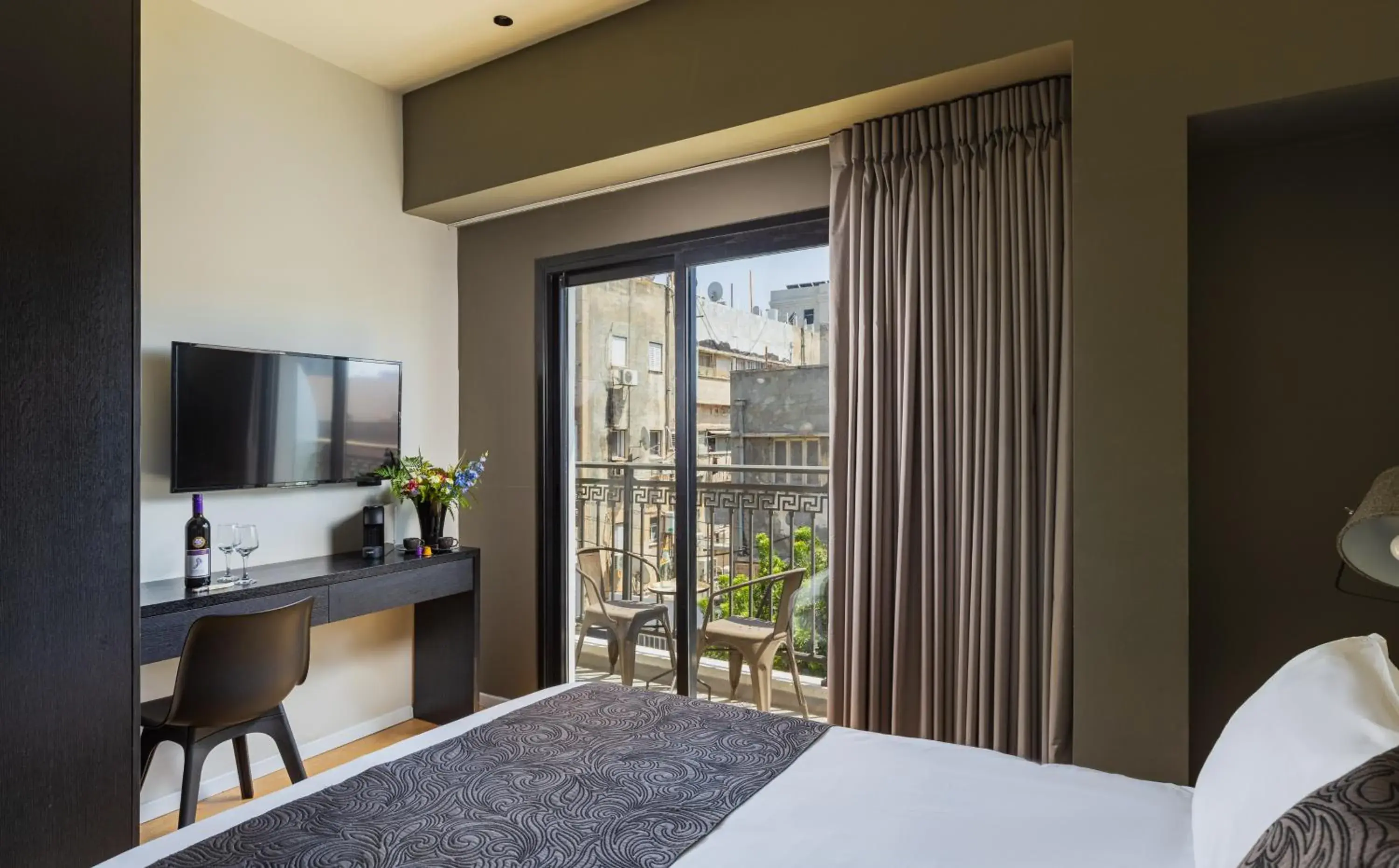 Deluxe Double Room with Balcony in Kalvin Boutique Hotel by Levinsky Market Tel-Aviv Deluxe Double Room with Balcony in Kalvin Boutique Hotel by Levinsky Market Tel-Aviv