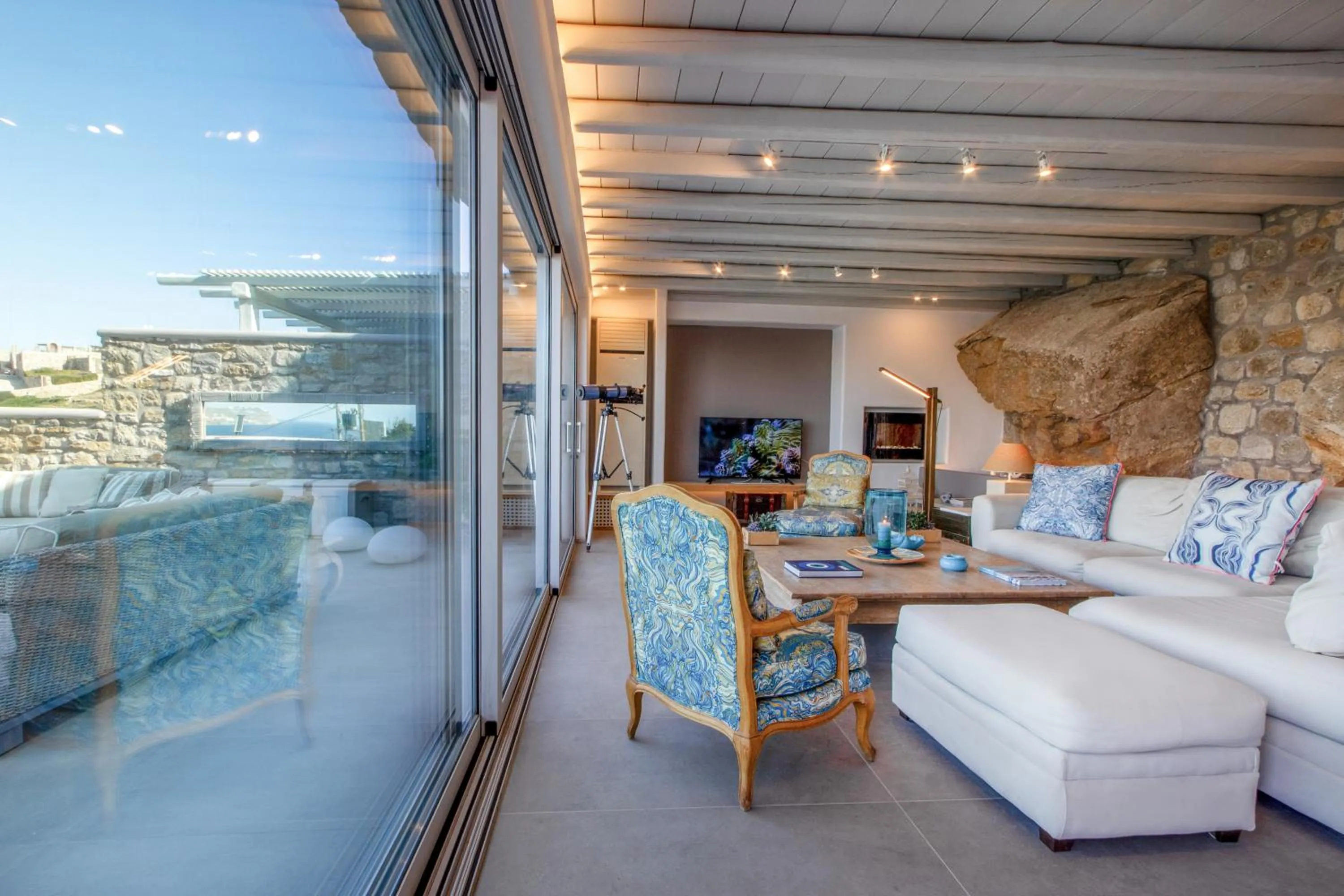 Amaris Mykonian Residence