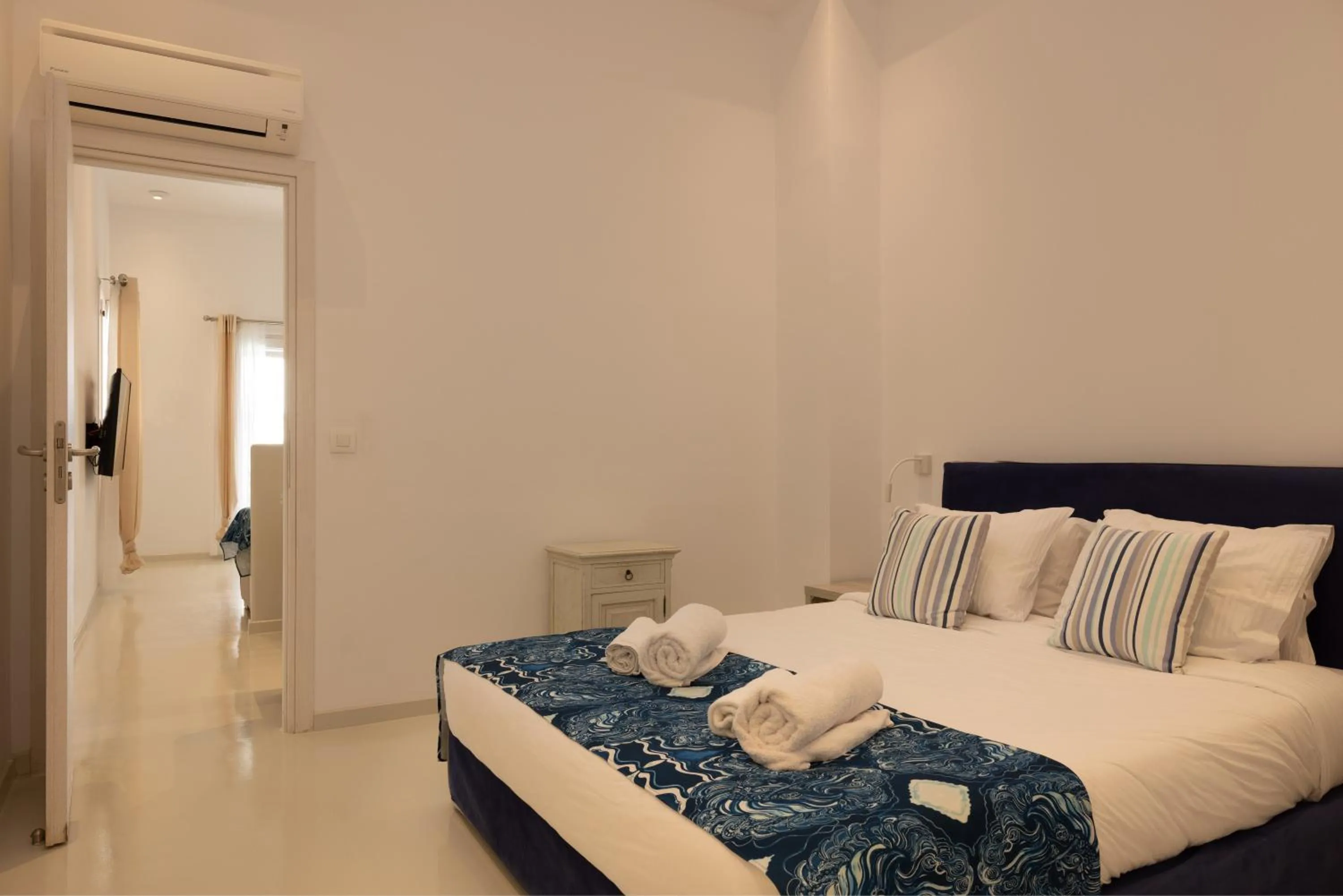 Bedroom, Bed in Amaris Mykonian Residence