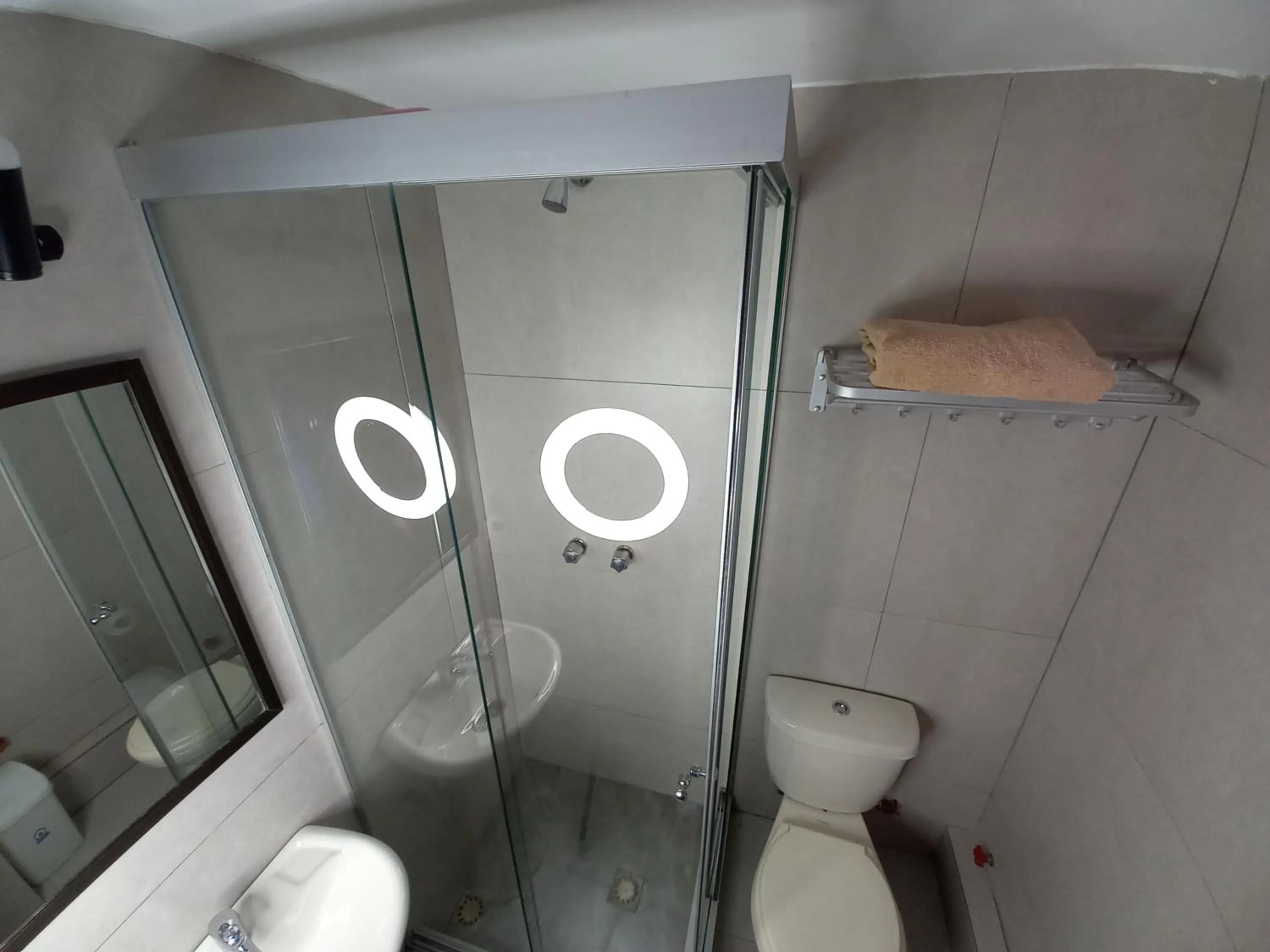 Bathroom in Hotel Sagarnaga