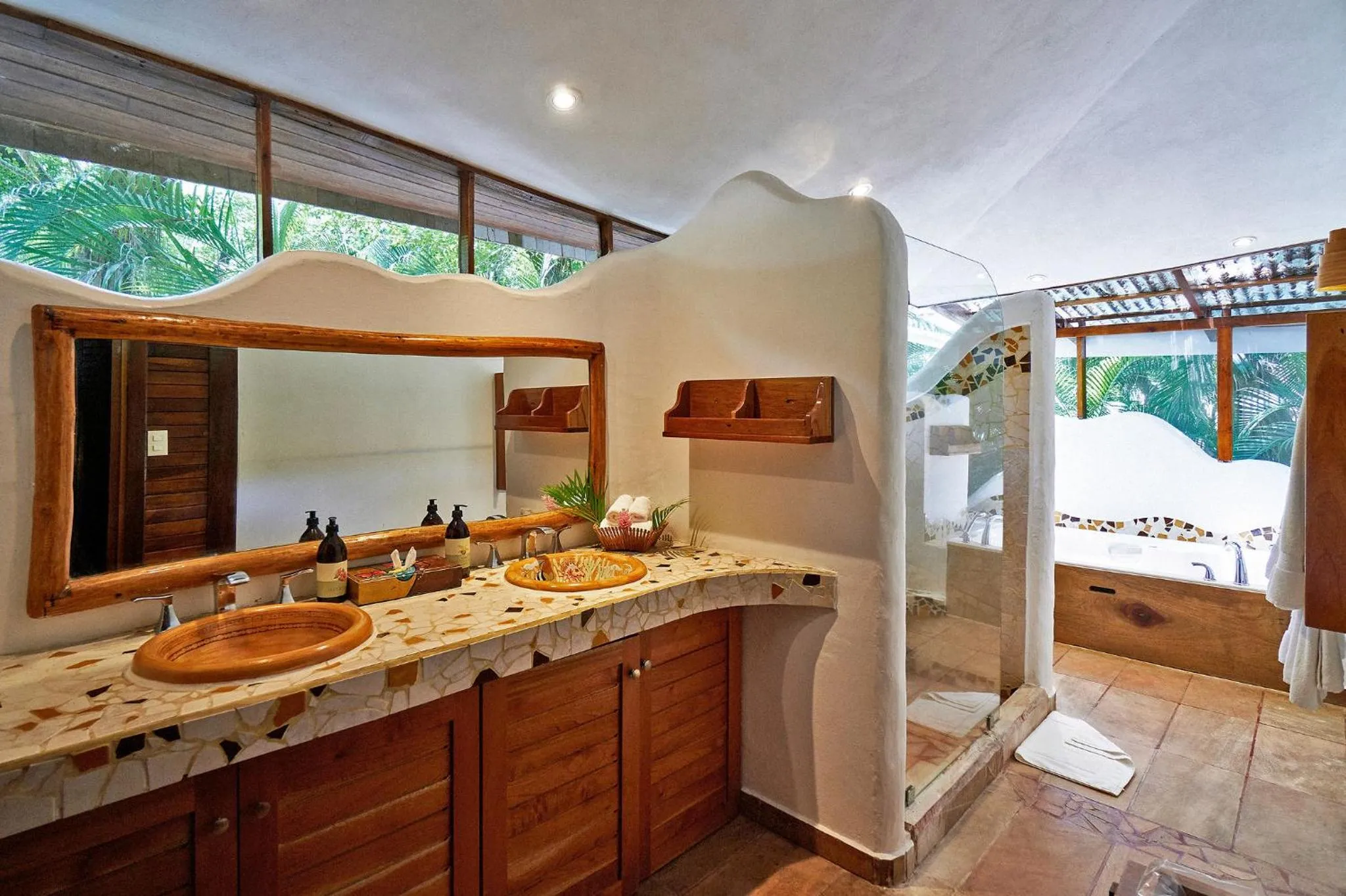 Hotel Tropico Latino