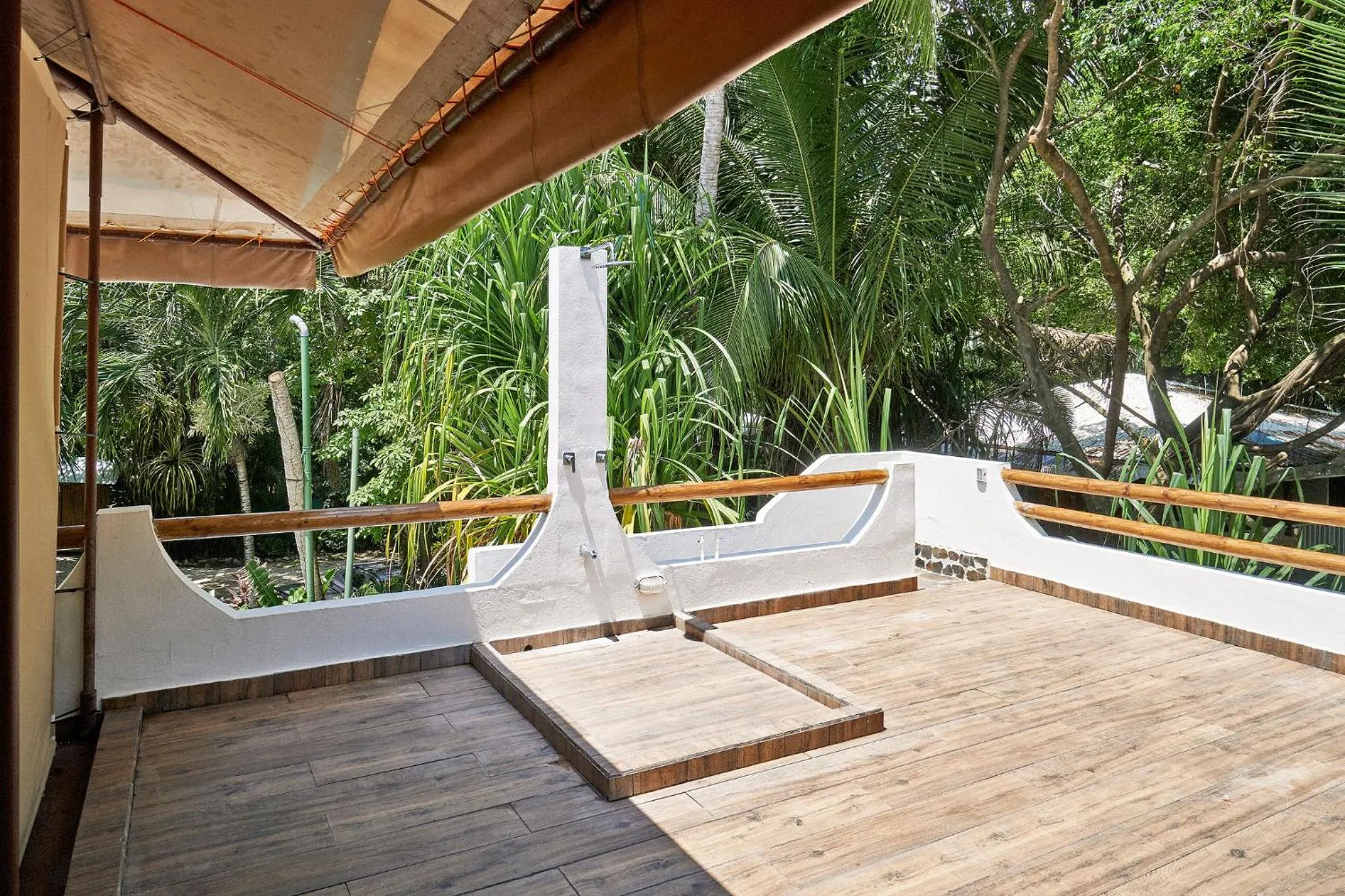 Hotel Tropico Latino