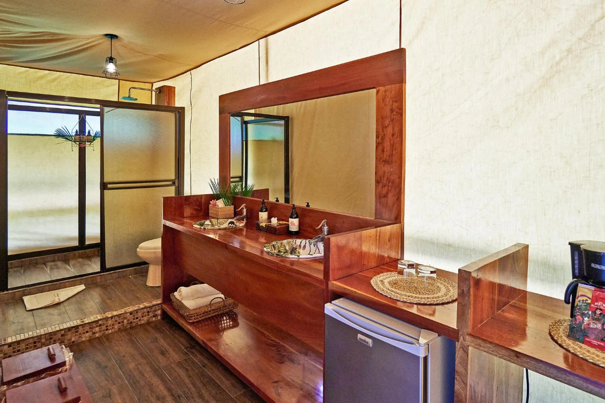 Hotel Tropico Latino