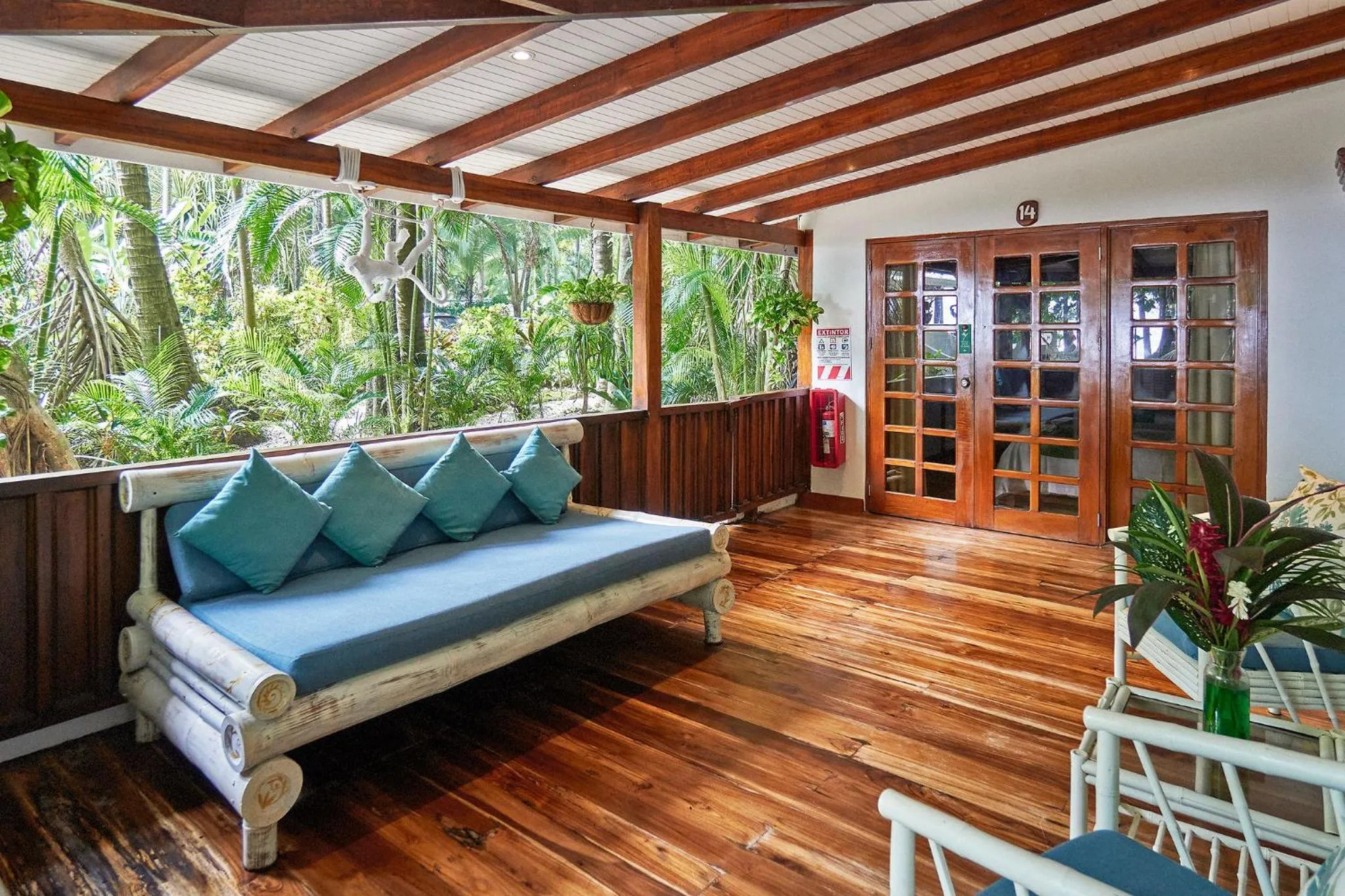 Hotel Tropico Latino