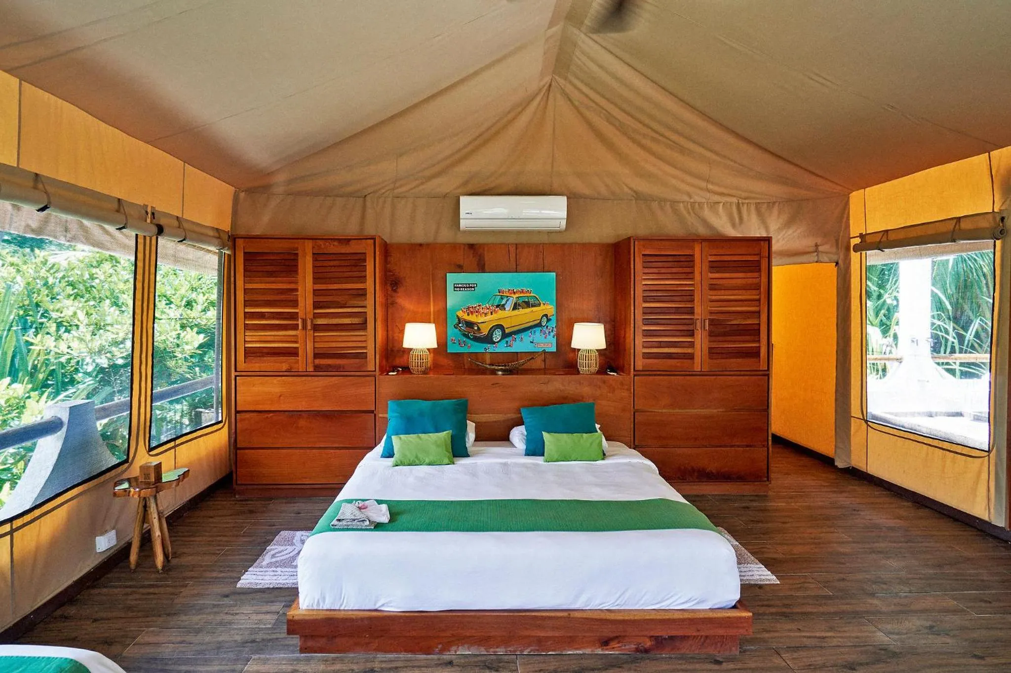 Hotel Tropico Latino