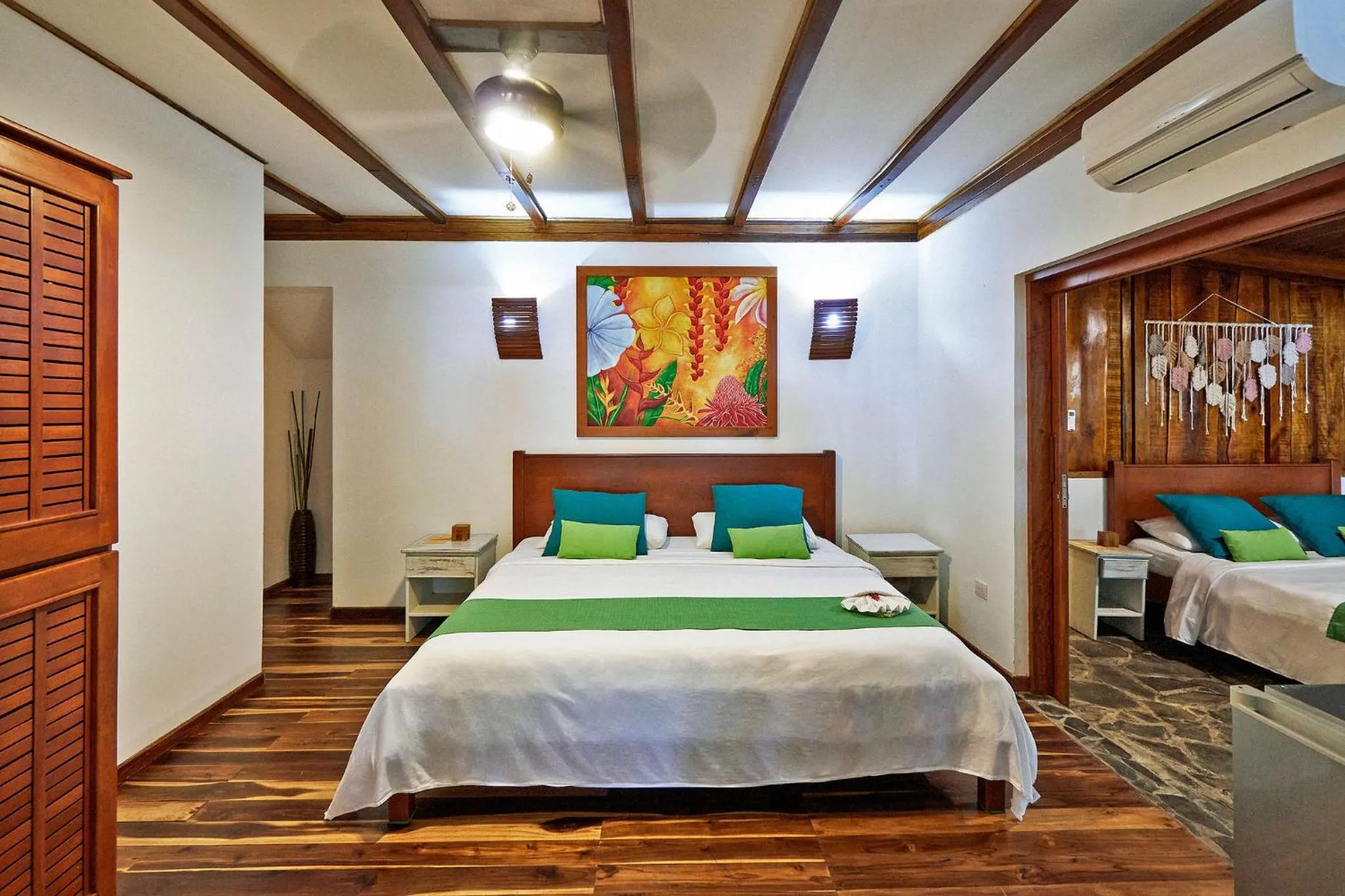 Hotel Tropico Latino