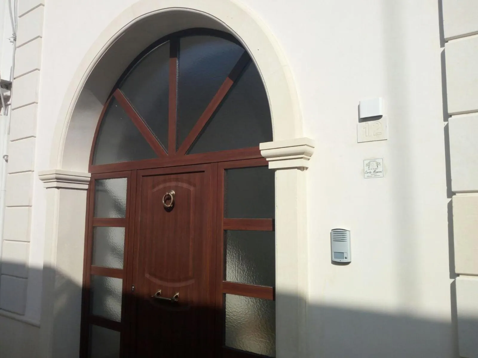 Facade/entrance in Corte Manzoni