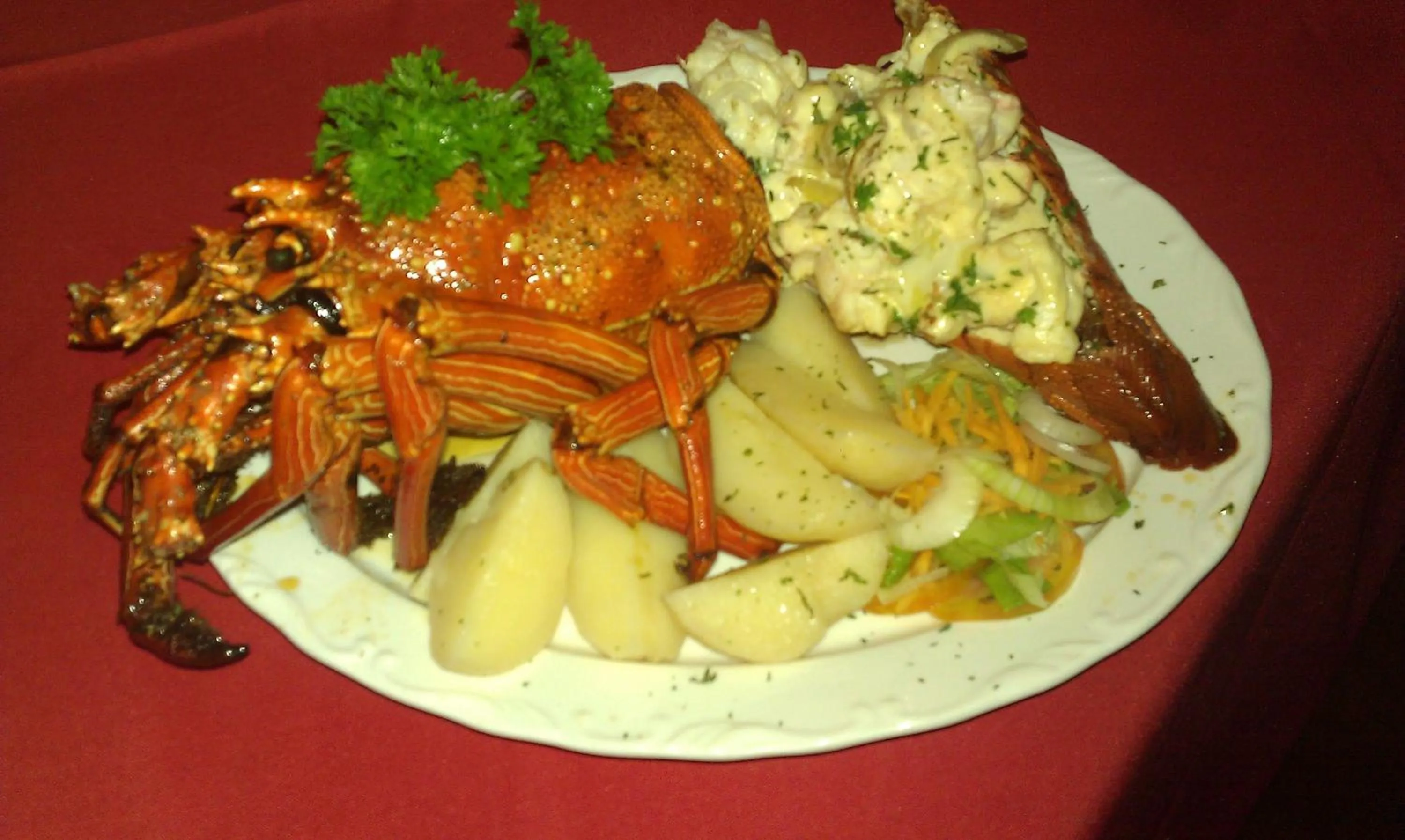 Restaurant/places to eat in Little Italy Hotel