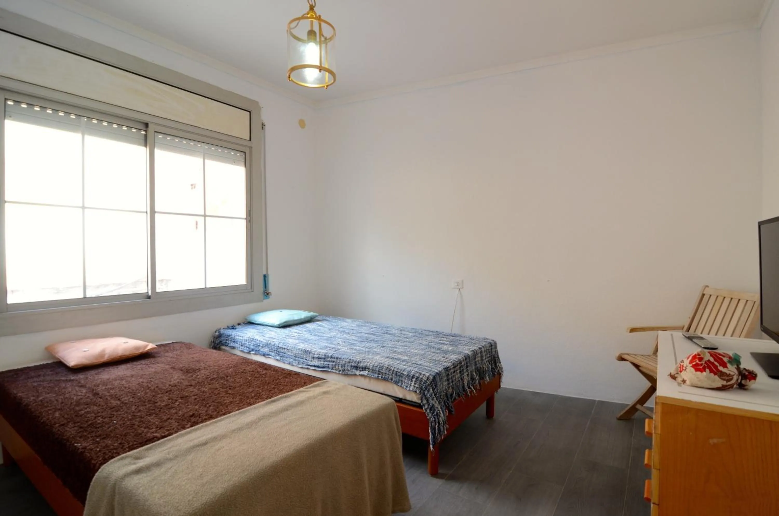 Bedroom, Bed in Les Escoles