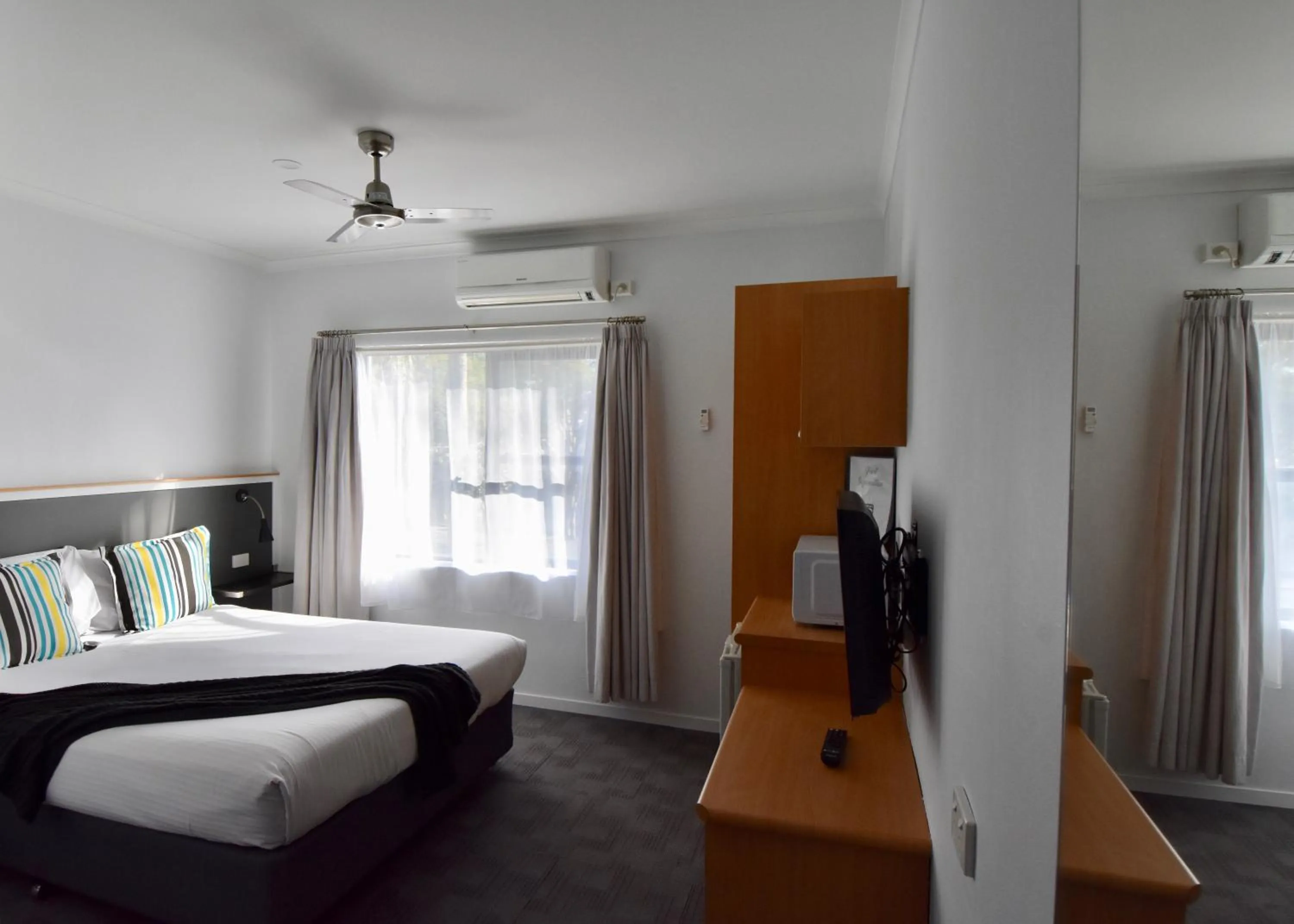 Photo of the whole room, Bed in Ballina Homestead Motel