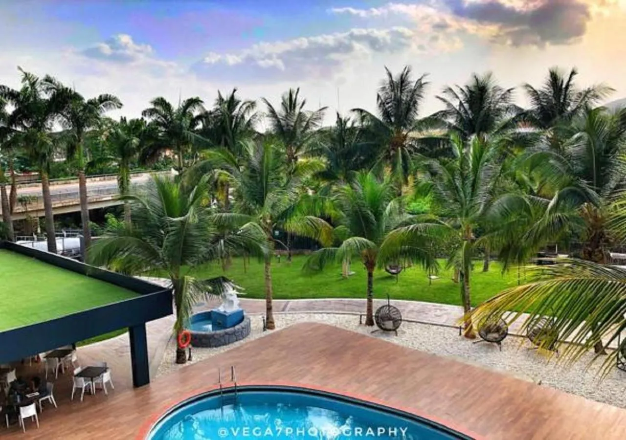 Swimming pool in The Francis Hotel