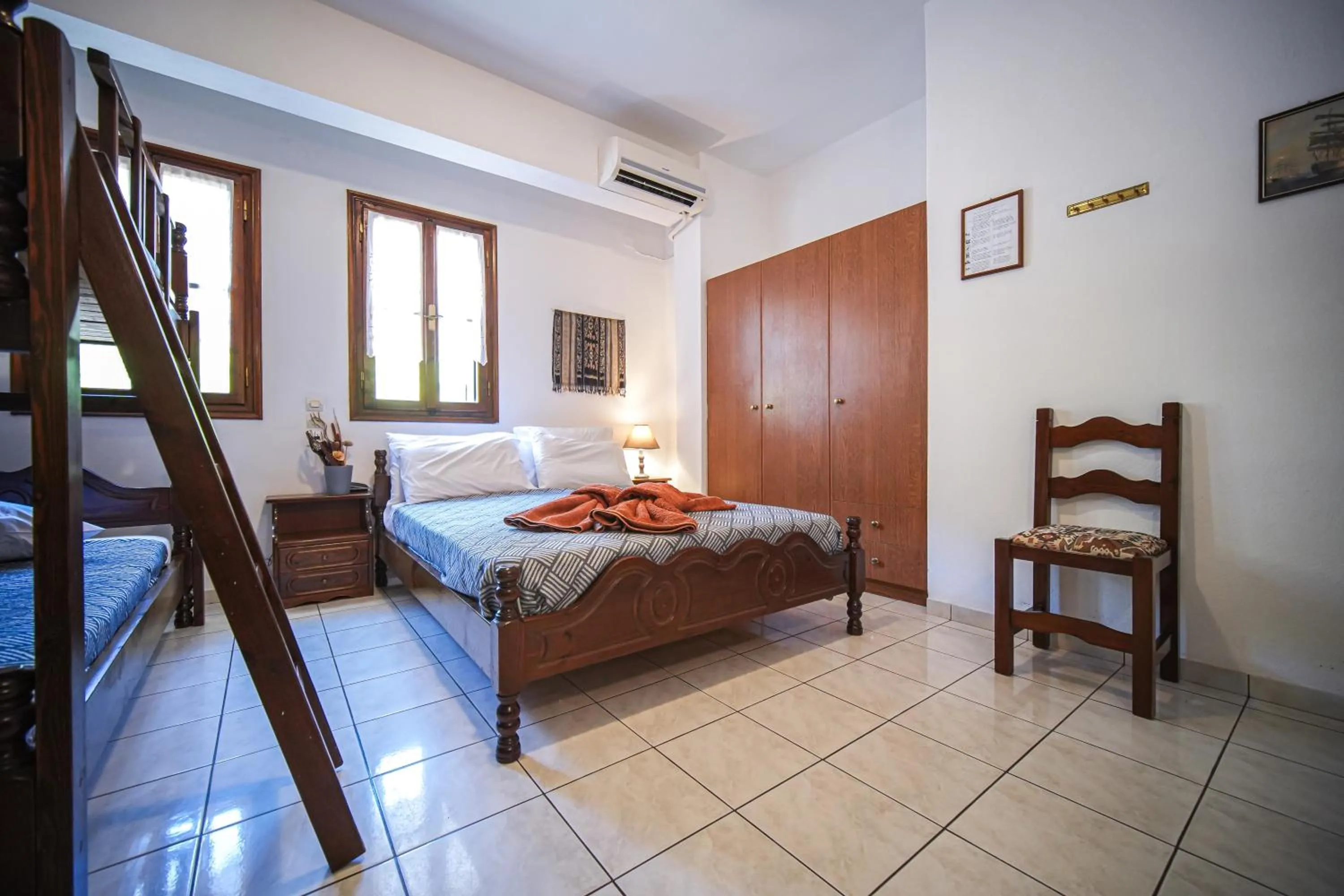 Bed in Hotel Hagiati