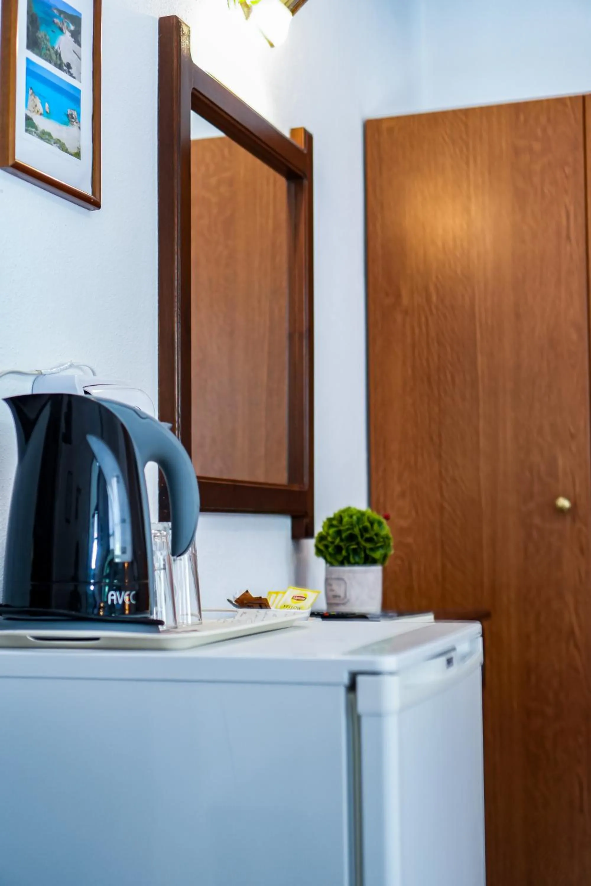 minibar in Hotel Hagiati