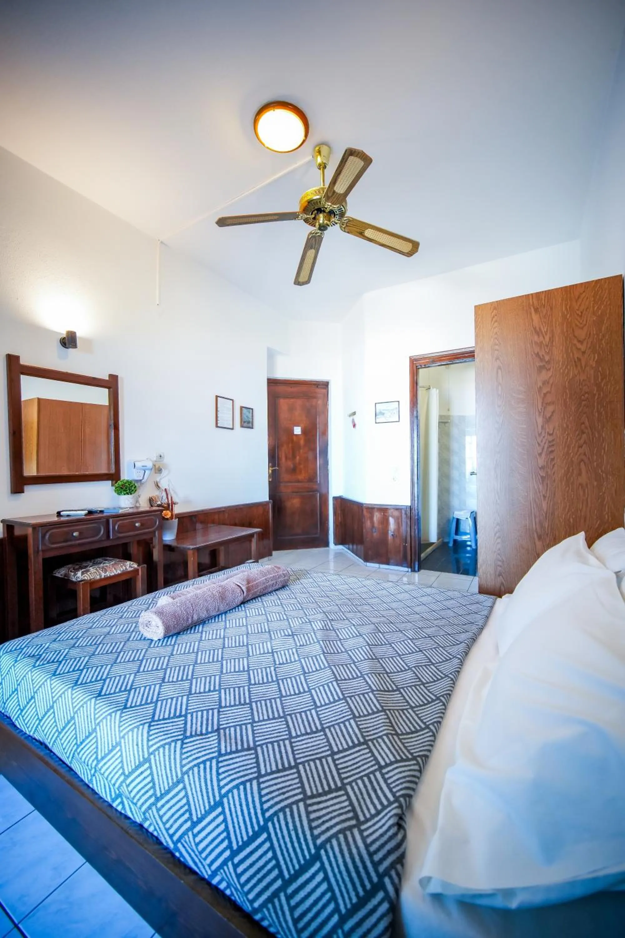 Bed in Hotel Hagiati