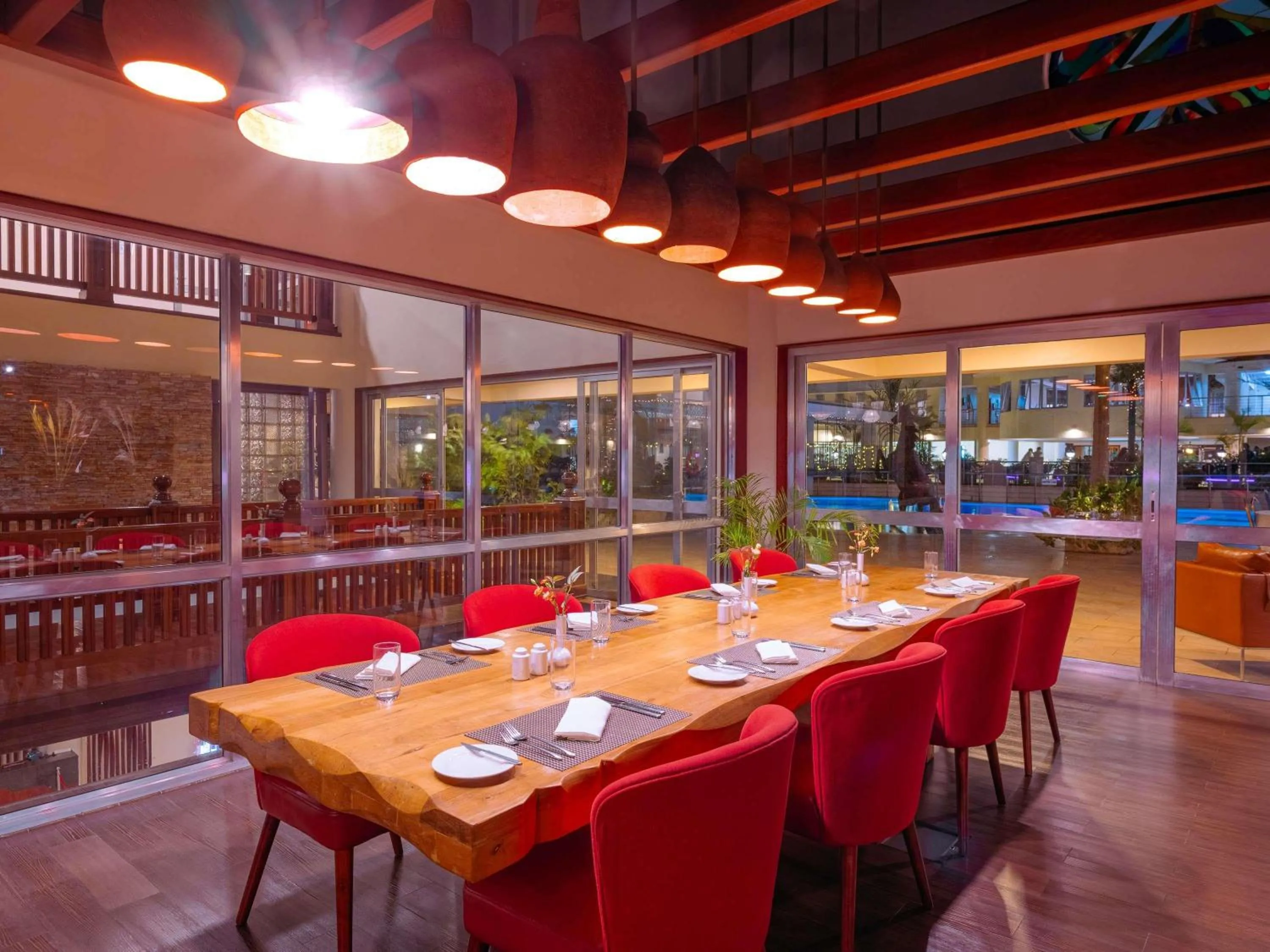 Restaurant/places to eat in Mövenpick Hotel & Residences Nairobi