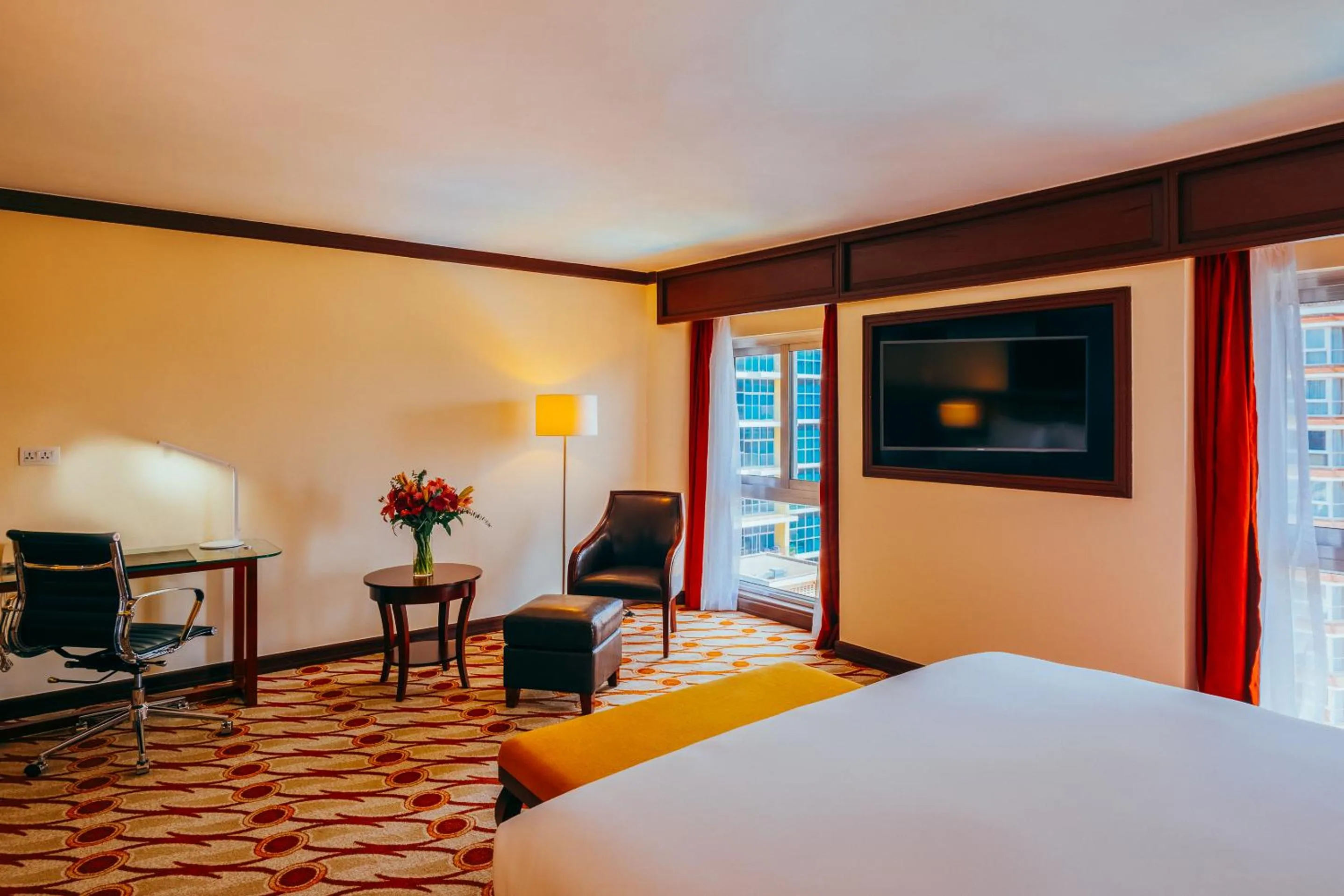 Photo of the whole room, Bed in Mövenpick Hotel & Residences Nairobi