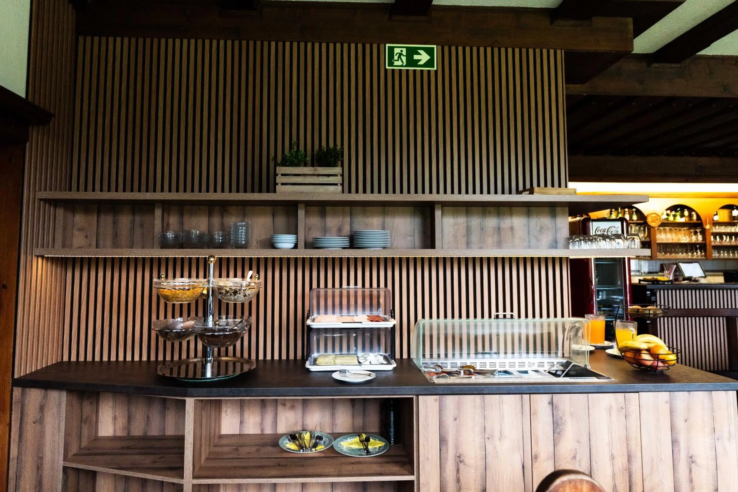 Restaurant/places to eat in Pension Tilly