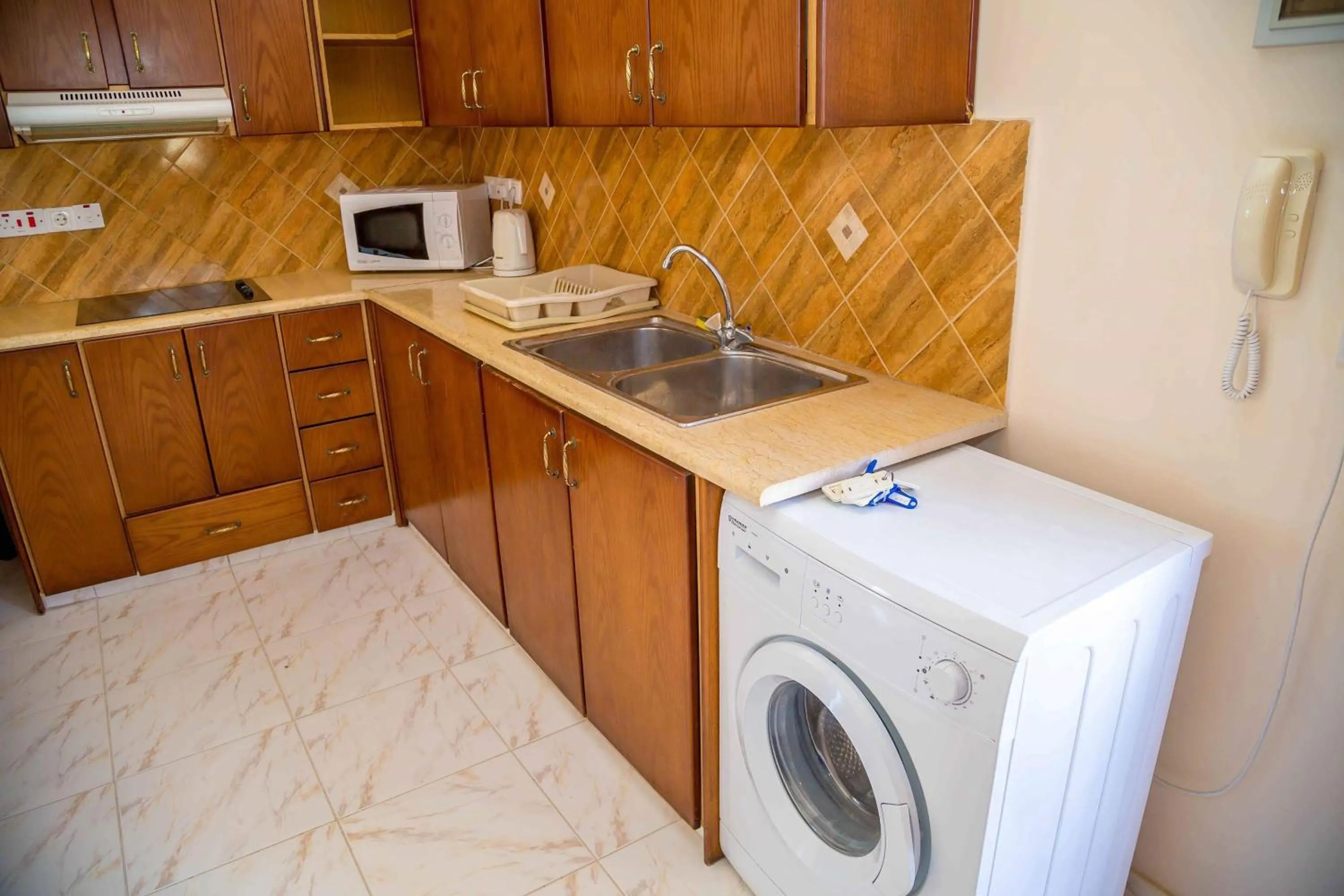 Kitchen or kitchenette in Chrysanthos Boutique Apartments
