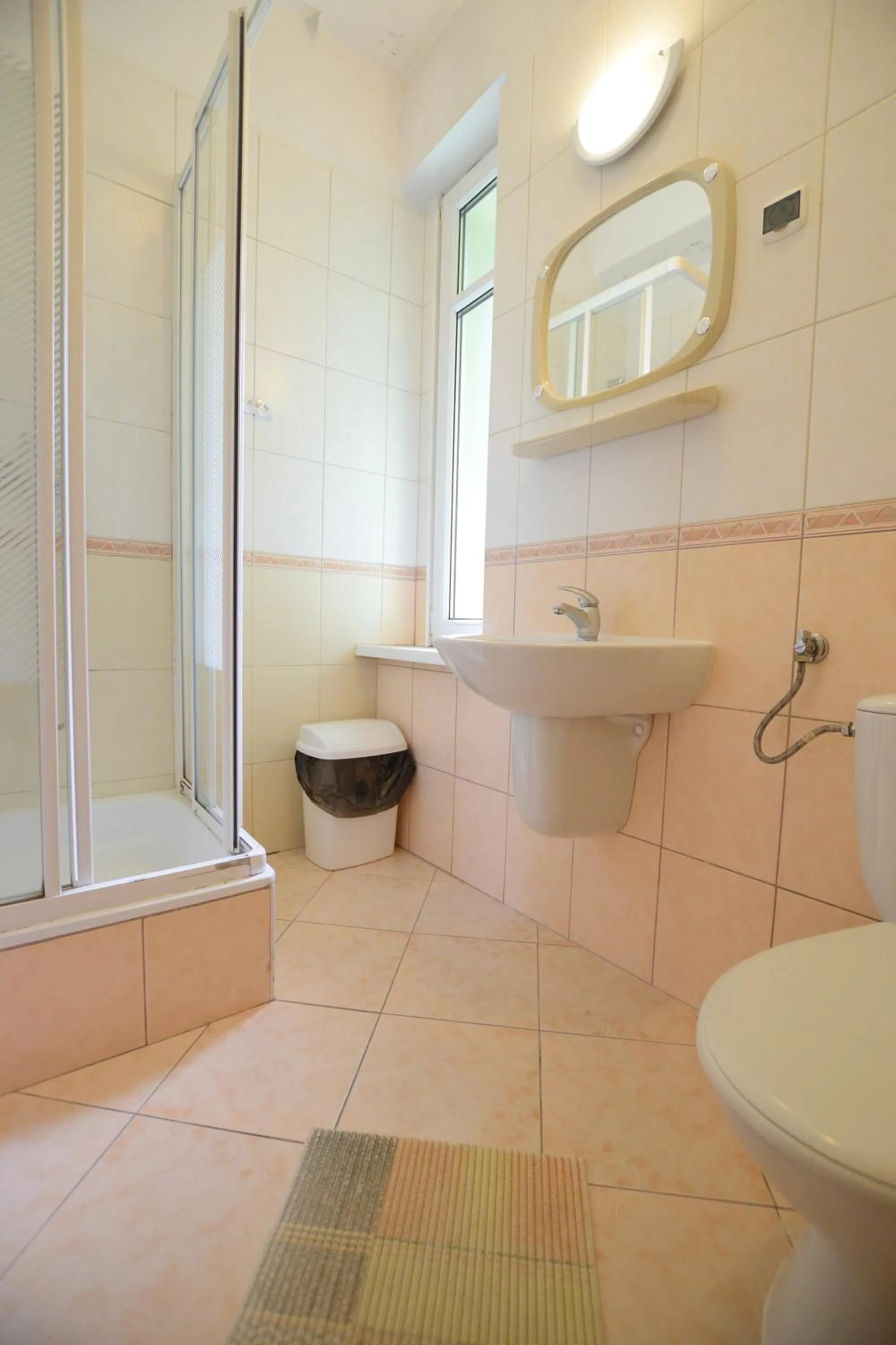 Shower in Dafne Zakopane