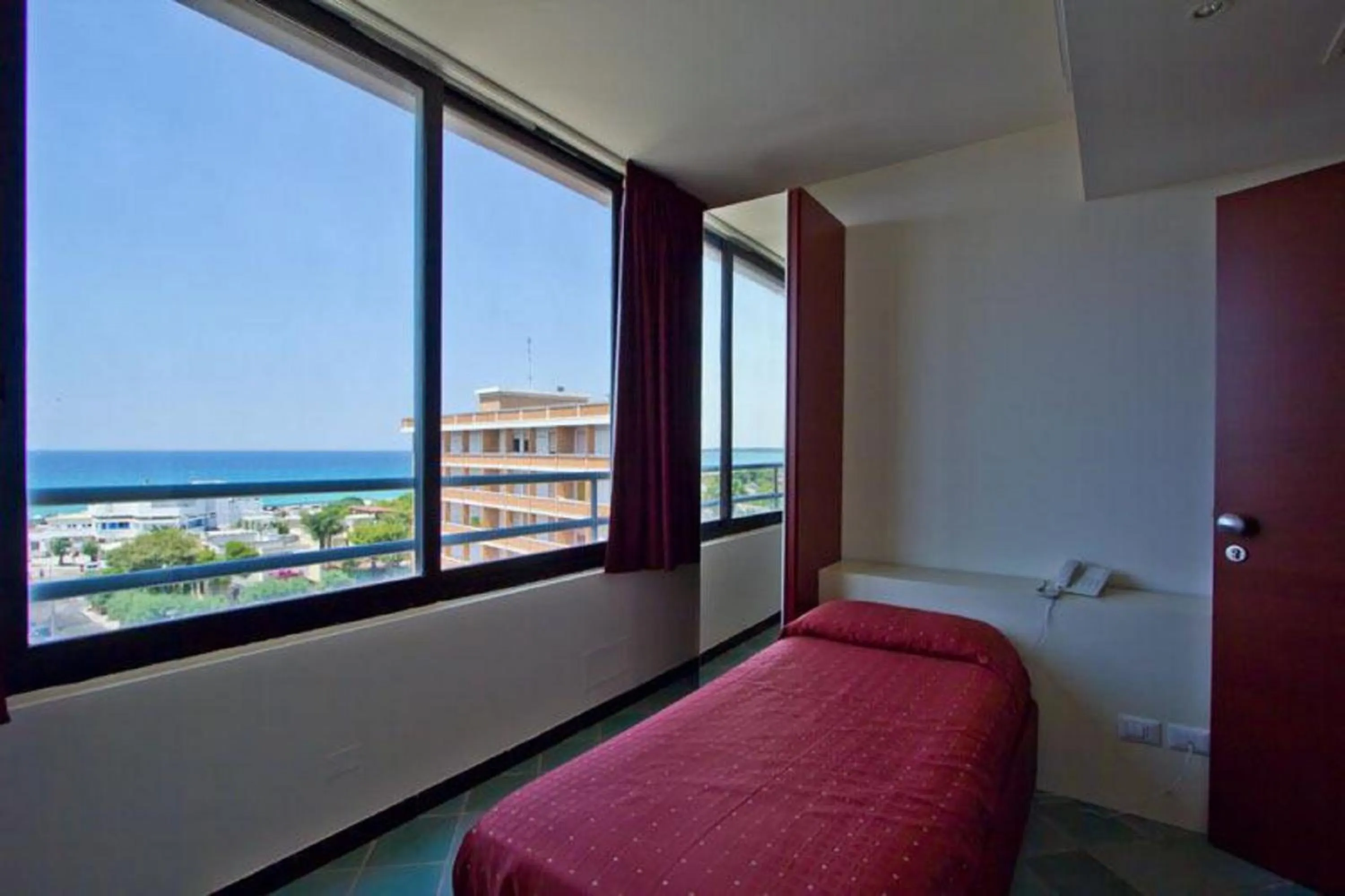 Bedroom, Bed in Hotel Baia Verde Gallipoli