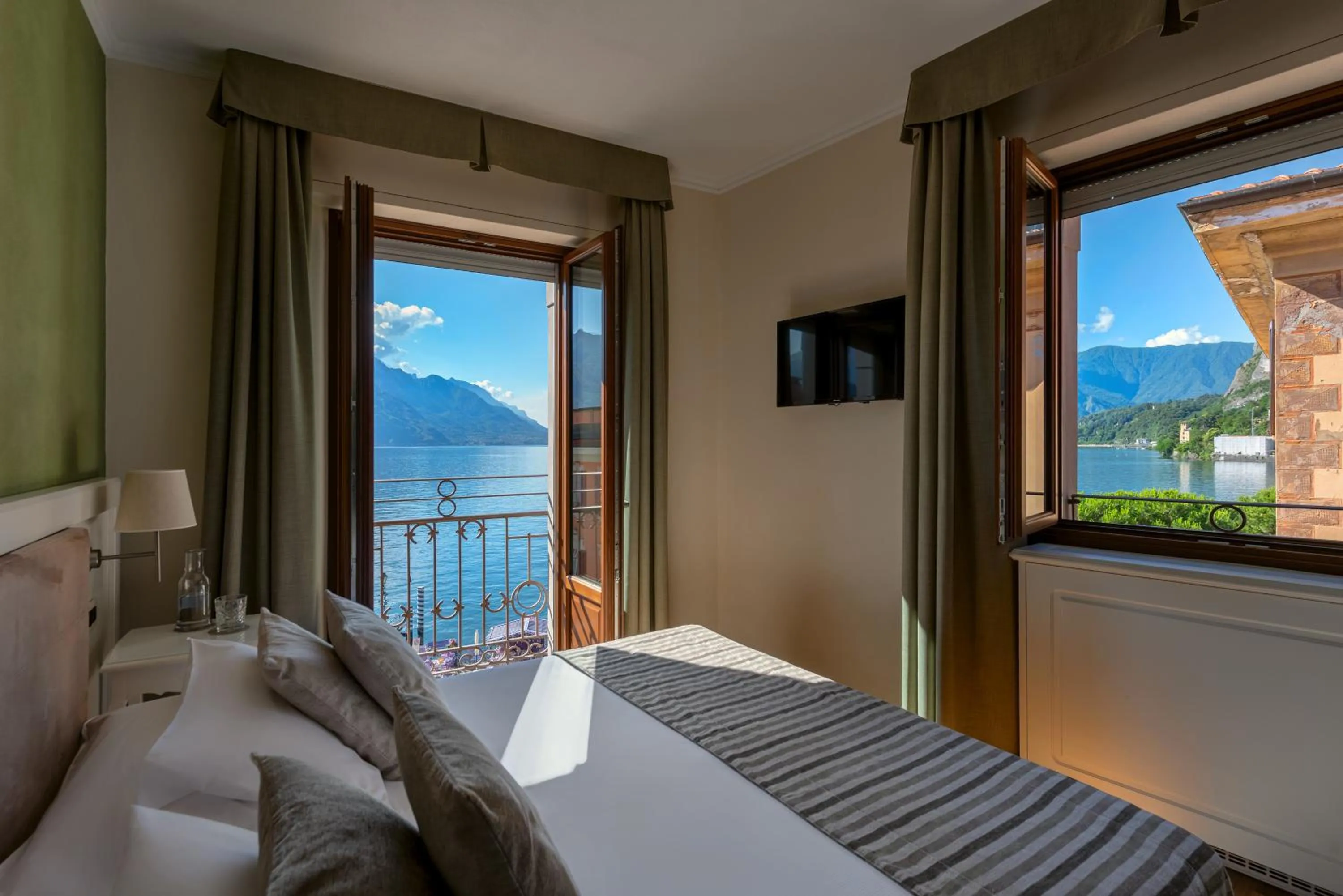 Bed in Hotel Garni Corona